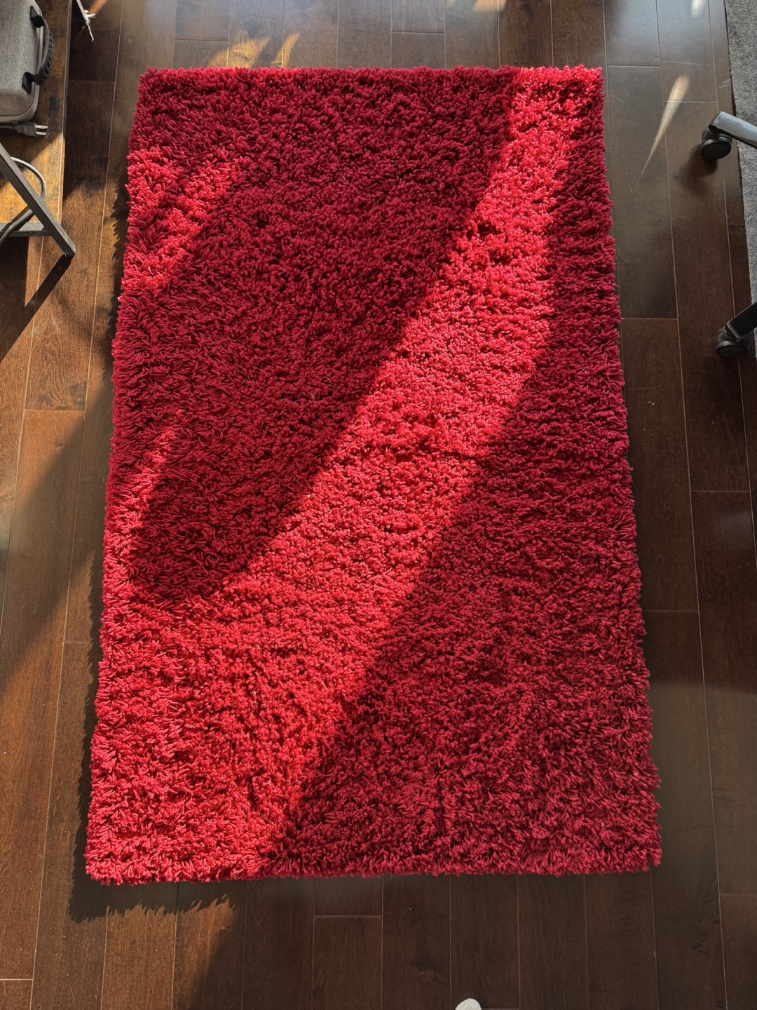 Red Shag Rug - photo 3