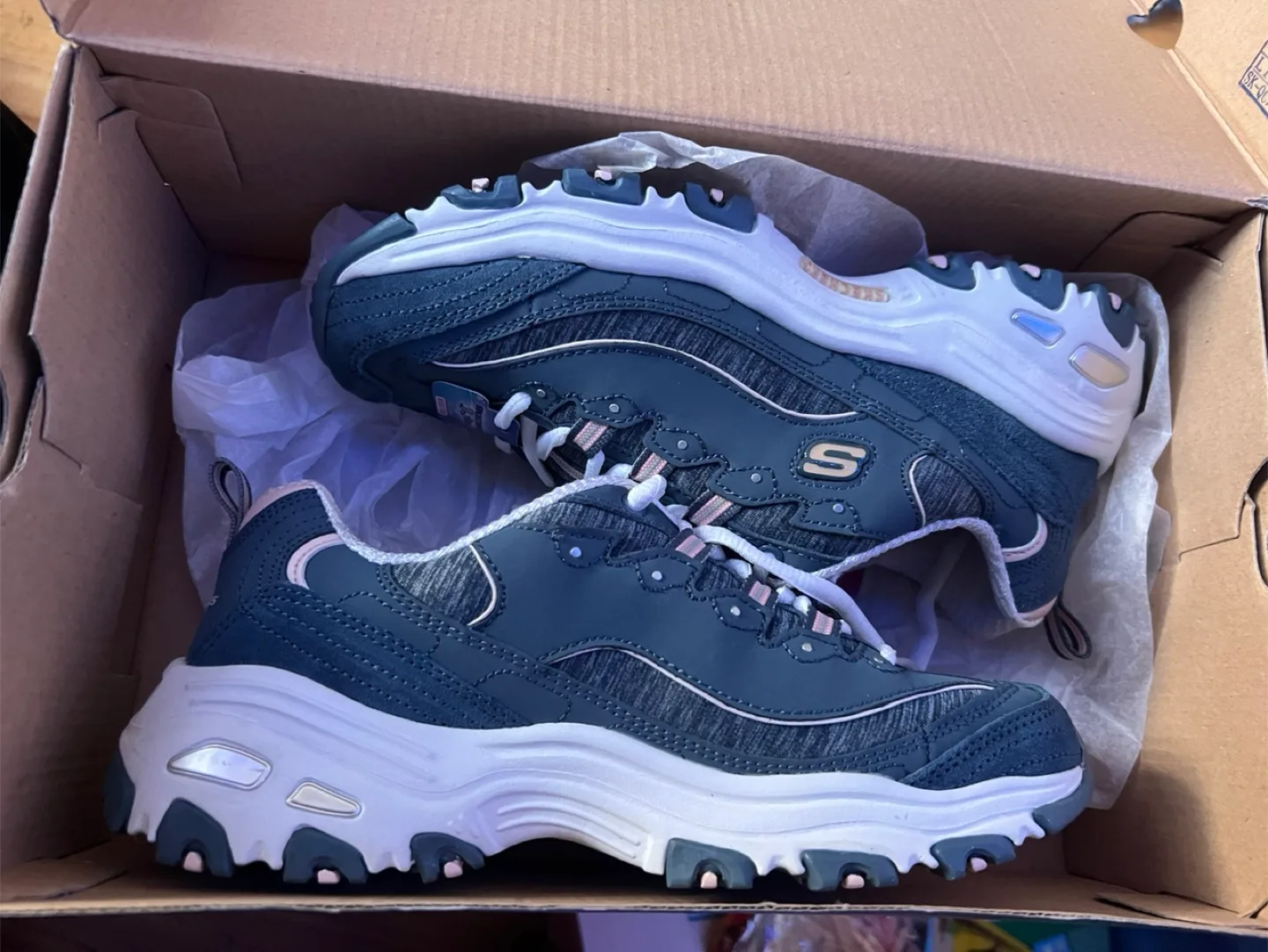 Skechers D'Lites Women Memory Foam Sneakers - US 7.5 thumbnail