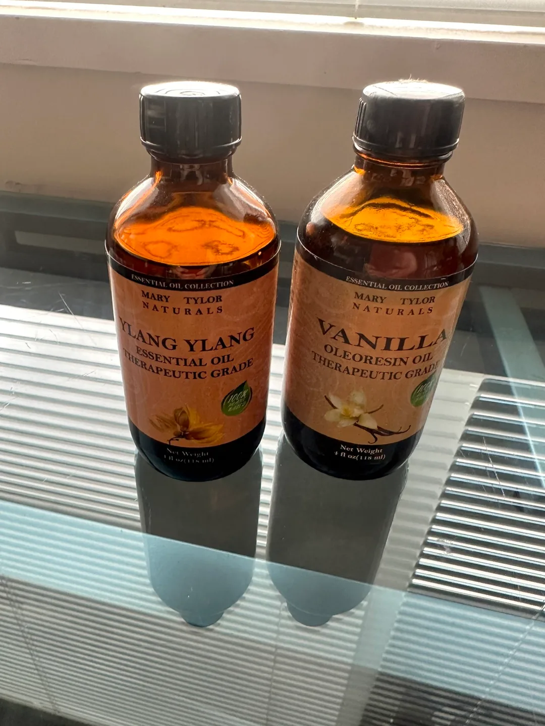 Mary Tylor Naturals Ylang Ylang & Vanilla Oil thumbnail