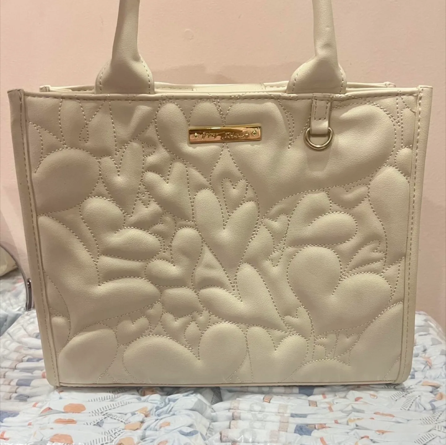 Betsey Johnson Cream Heart Tote Bag thumbnail