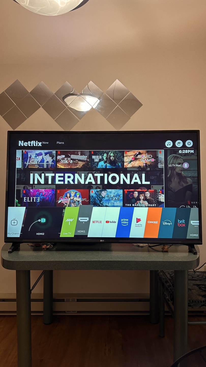LG 50” 4K UHD Smart TV – Excellent Condition!