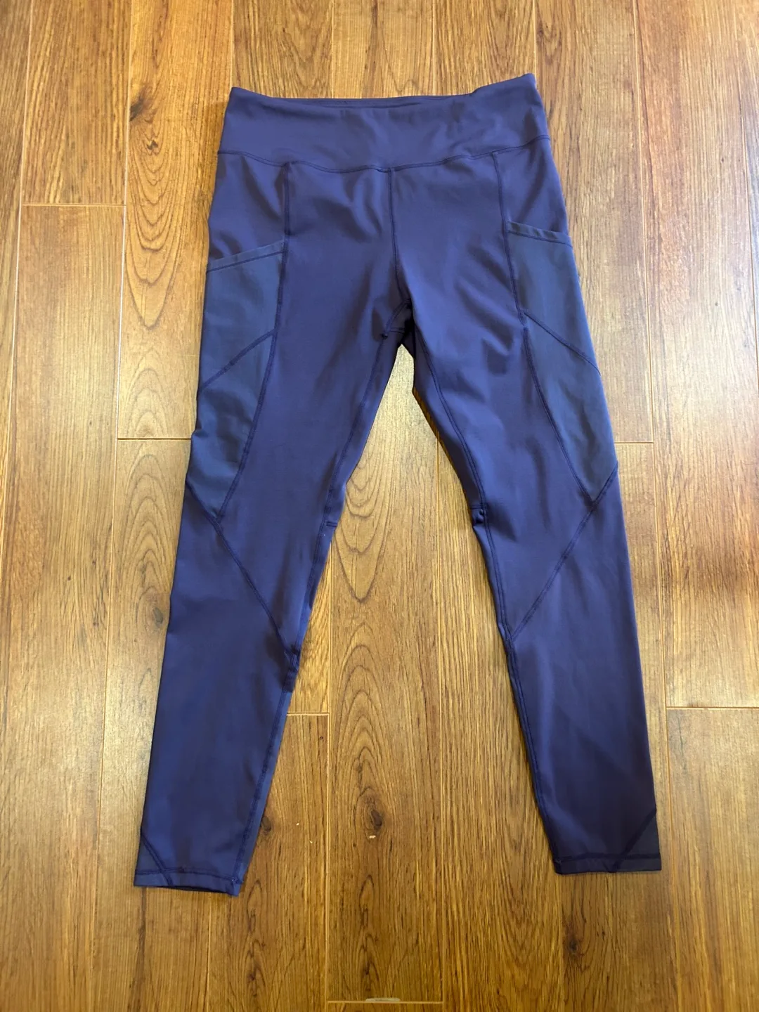 Lululemon Leggings thumbnail