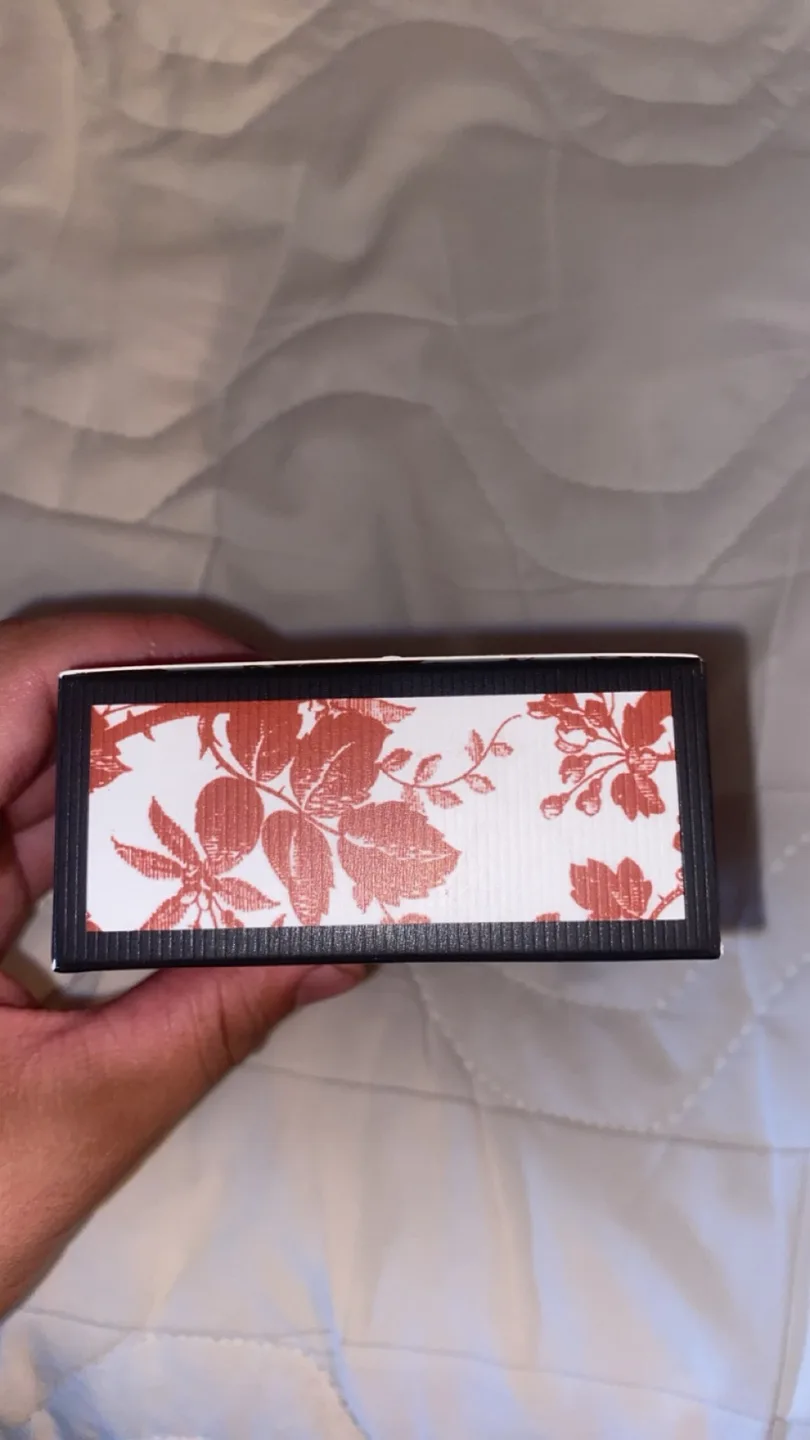 Gucci Bloom Eau de Parfum 3.3 FL OZ (i need this gone) image indicator(6)