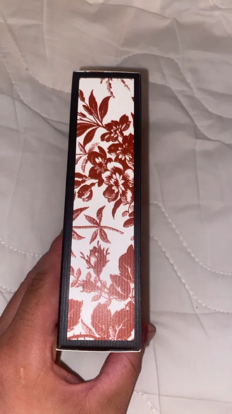 Gucci Bloom Eau de Parfum 3.3 FL OZ (i need this gone) image indicator(3)