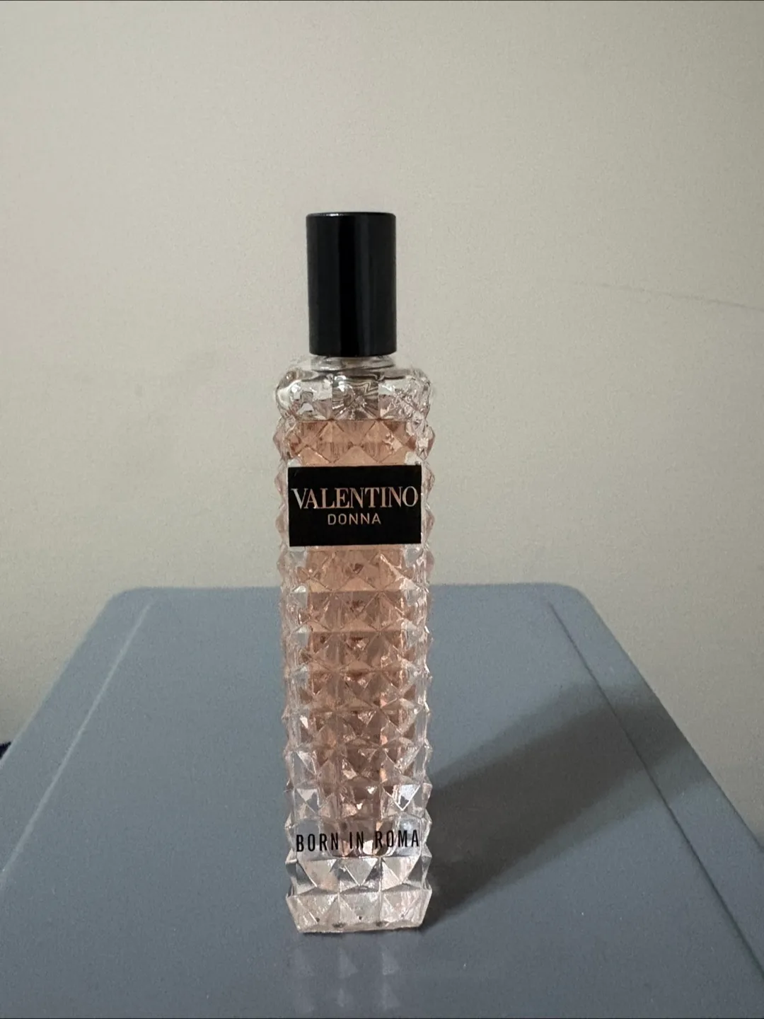 Donna Born In Roma Eau de Parfume thumbnail