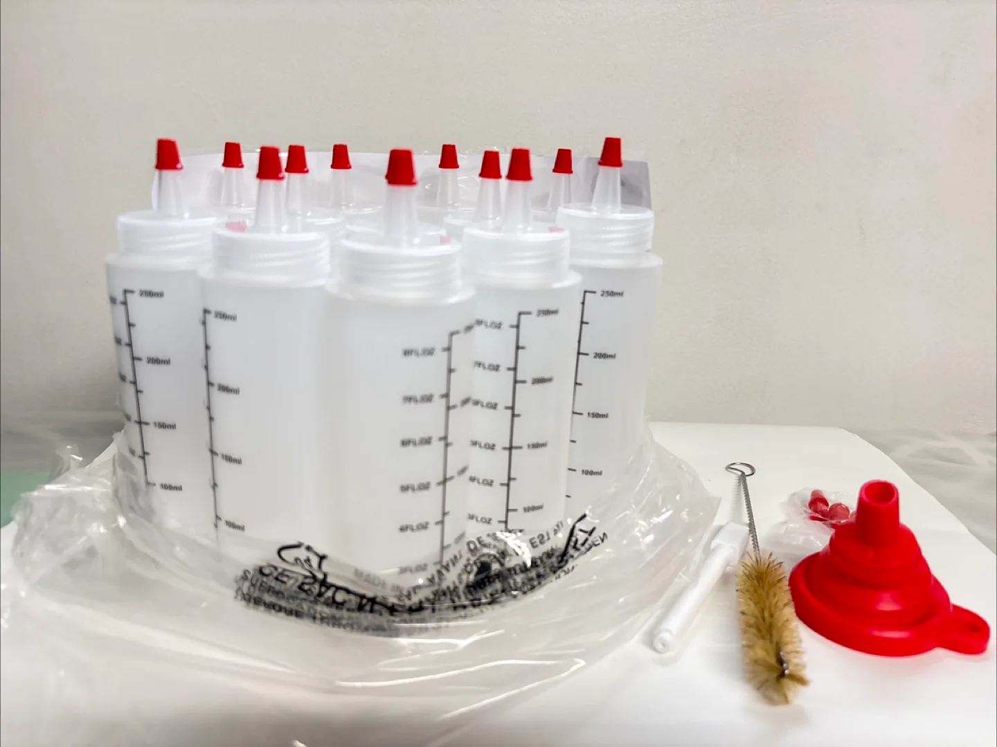 MEISO 12-Pack Plastic Squeeze Bottles - New! thumbnail