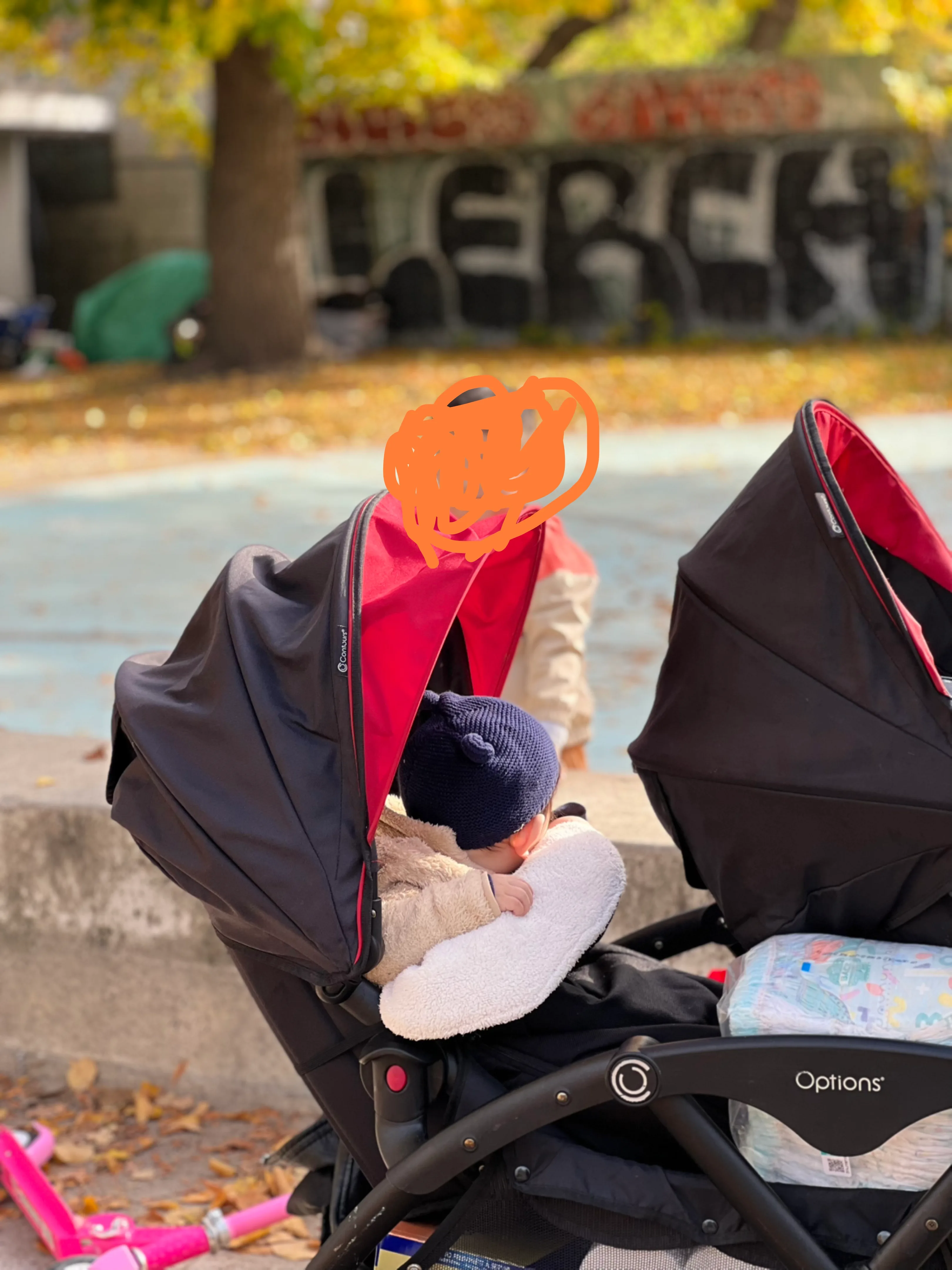 Contours Options Double Stroller image indicator(3)