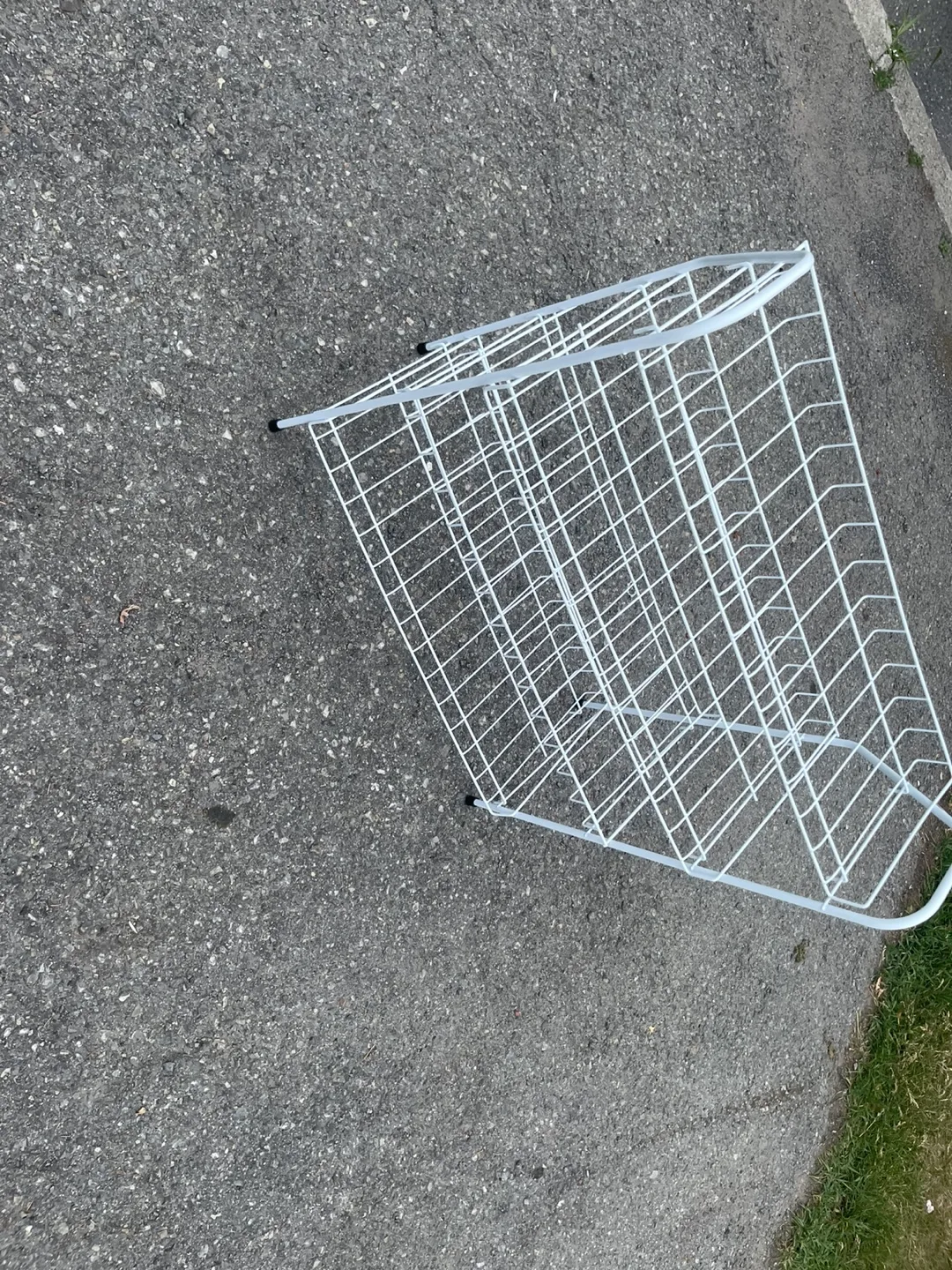 White Wire Shoe Rack image indicator(3)