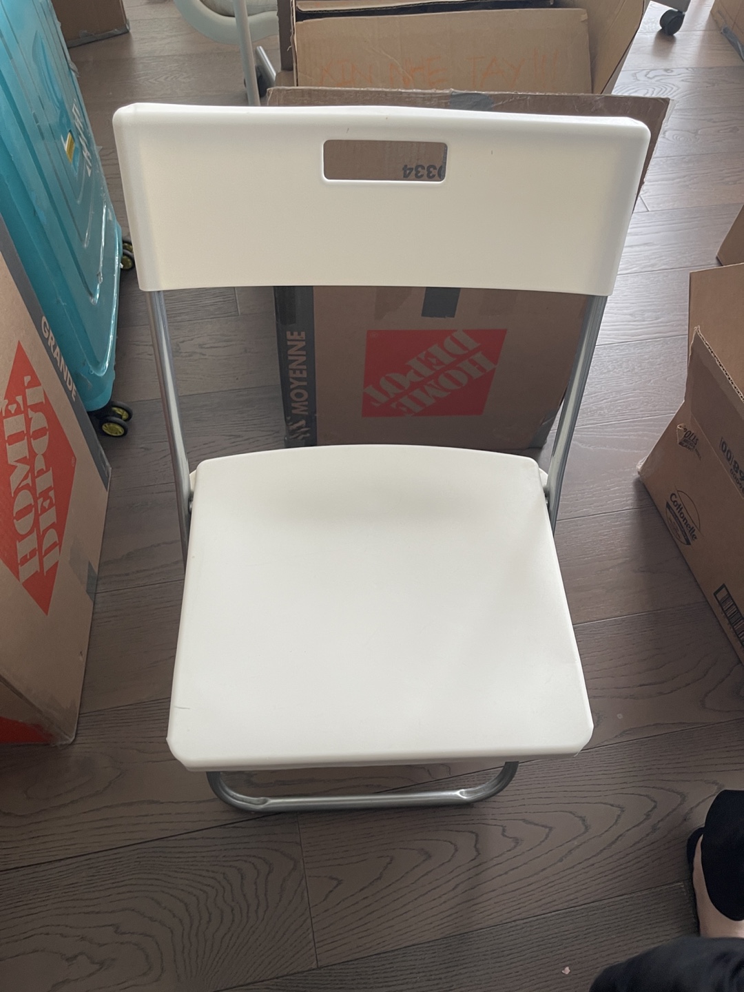 Ikea White Chair set - 4 chairs - photo 4