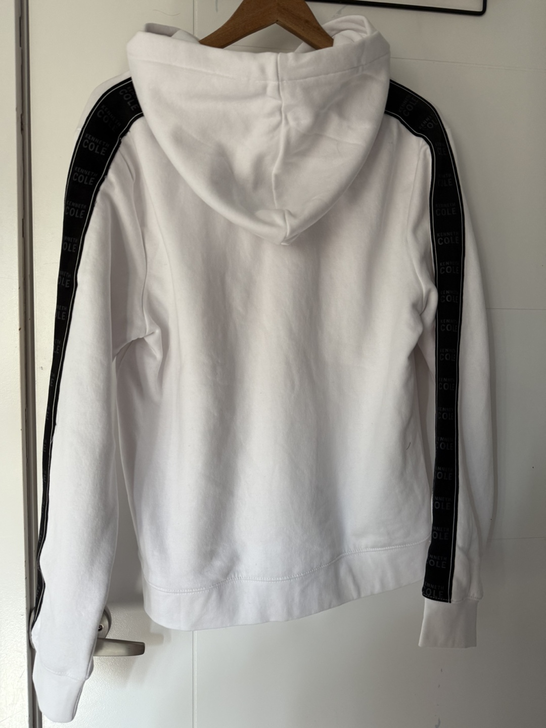 Kenneth Cole White Hoodie - Size XL - photo 2
