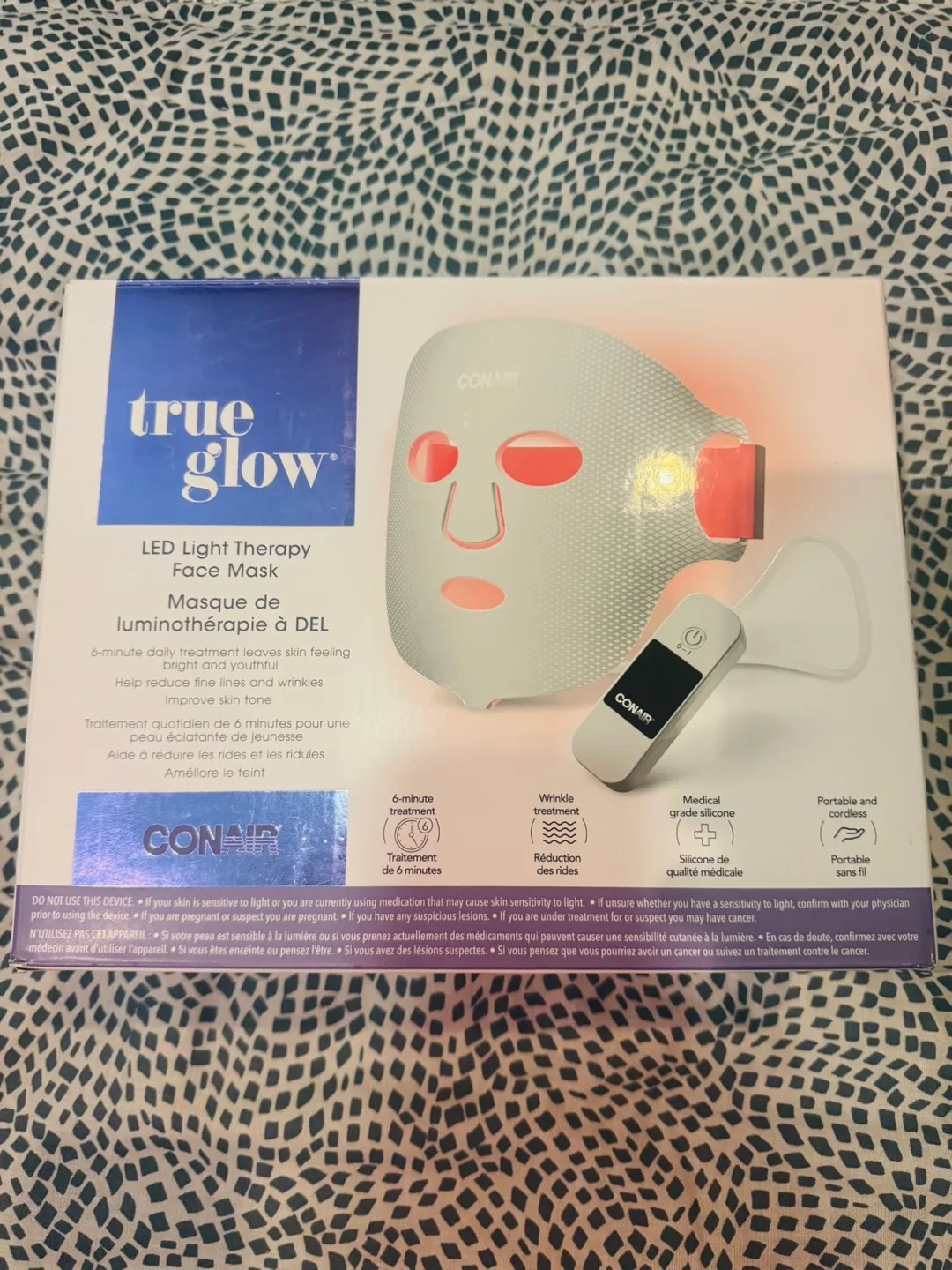 Conair True Glow LED Light Therapy Face Mask - New image indicator(2)