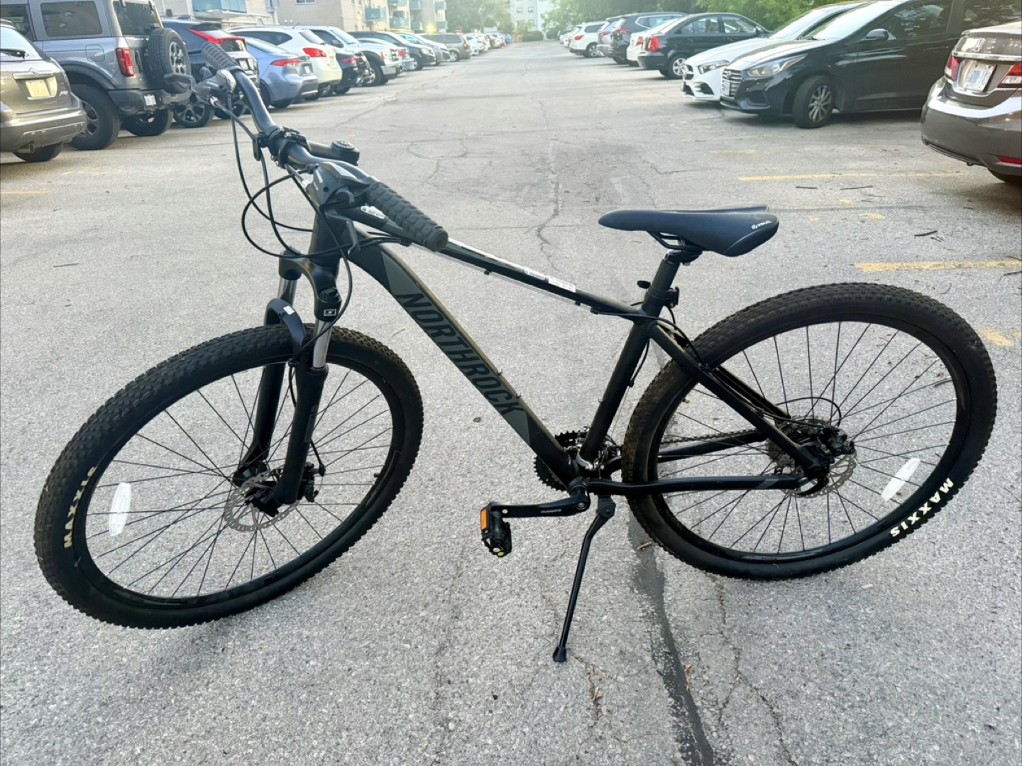 Northrock XC29 Mountain Bike - Maxxis Tires - photo 2