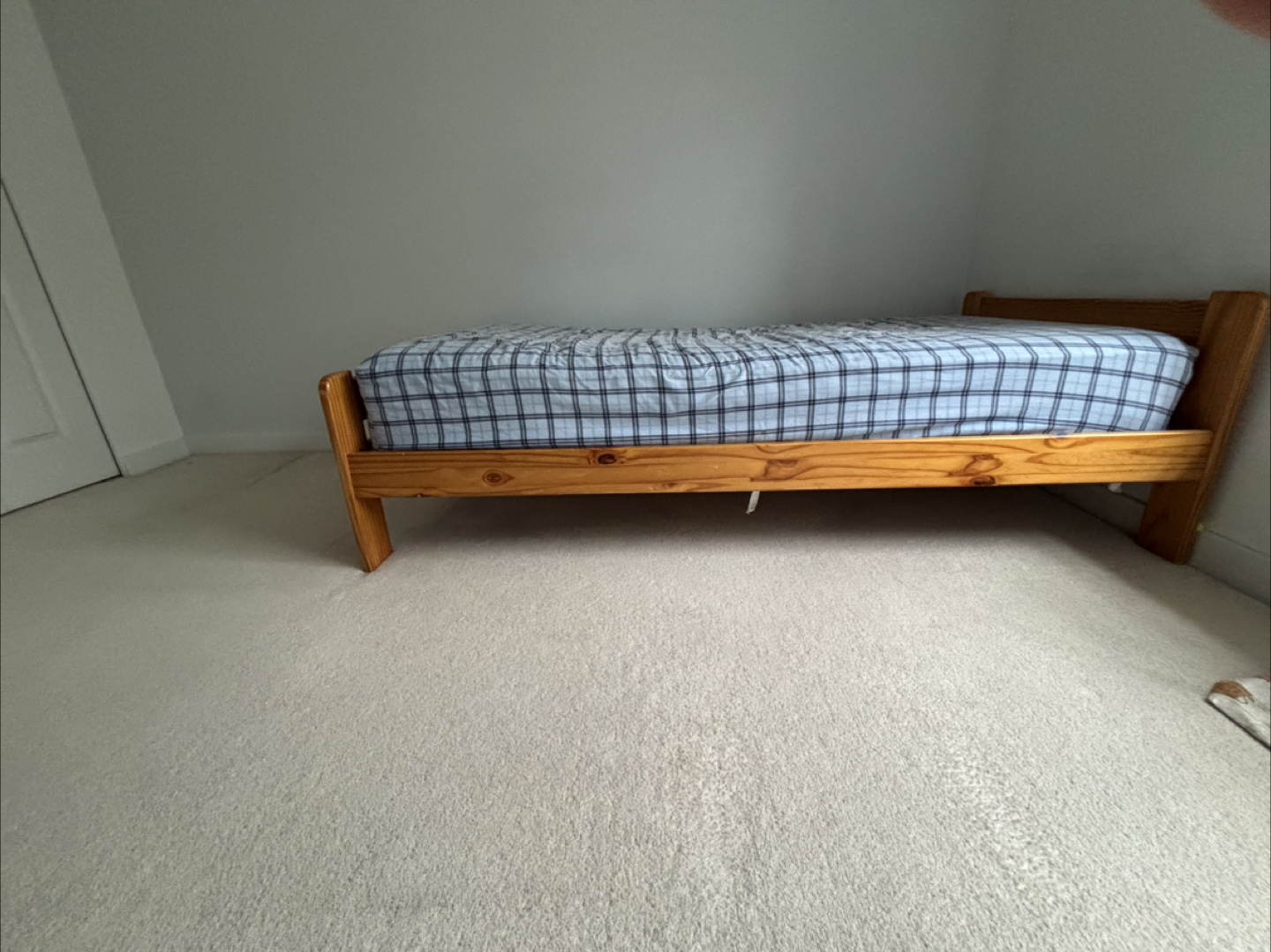 Twin Size Wooden Bed Frame and Mattress - photo 2
