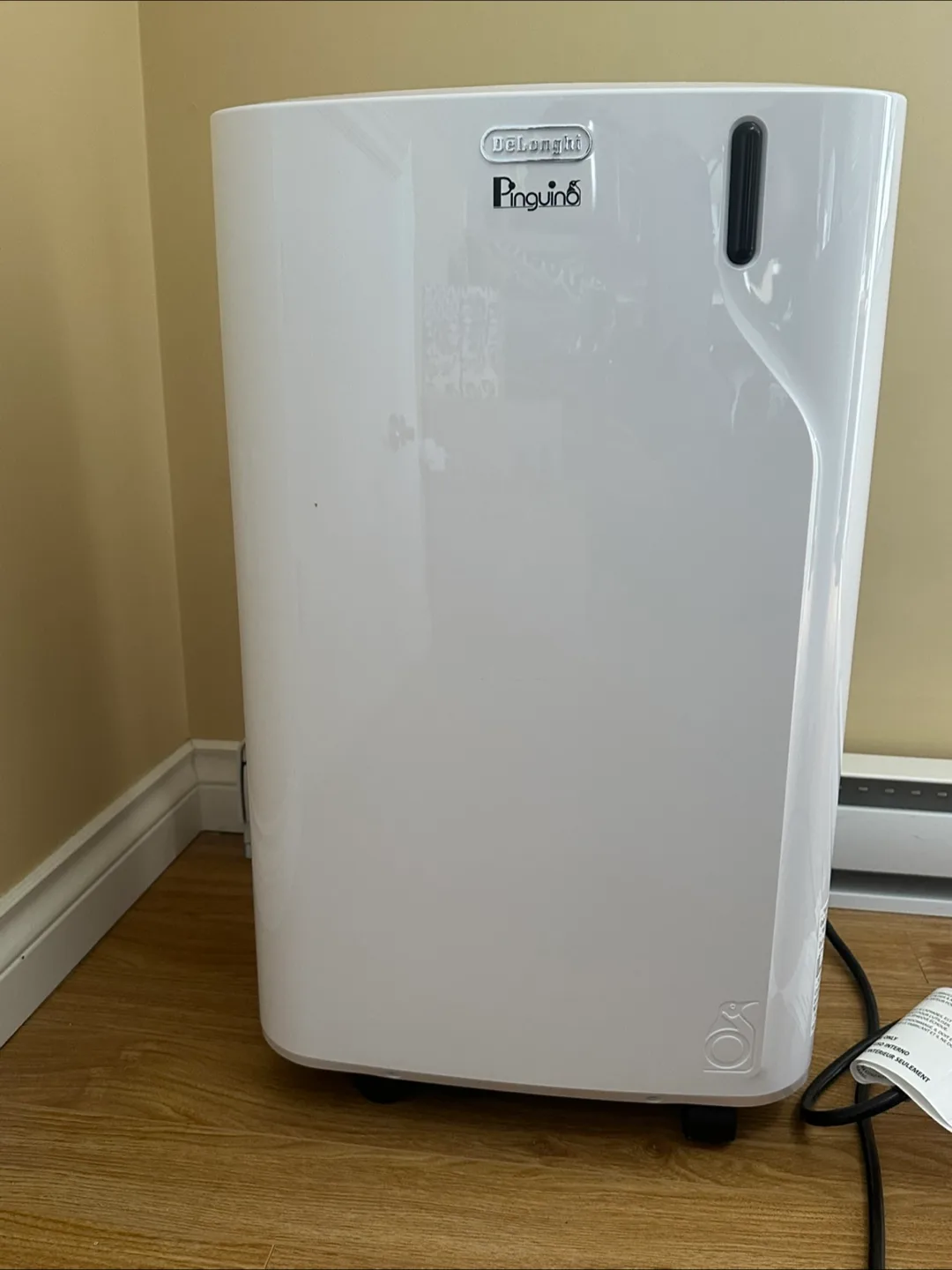 DeLonghi Pinguino Portable Air Conditioner thumbnail
