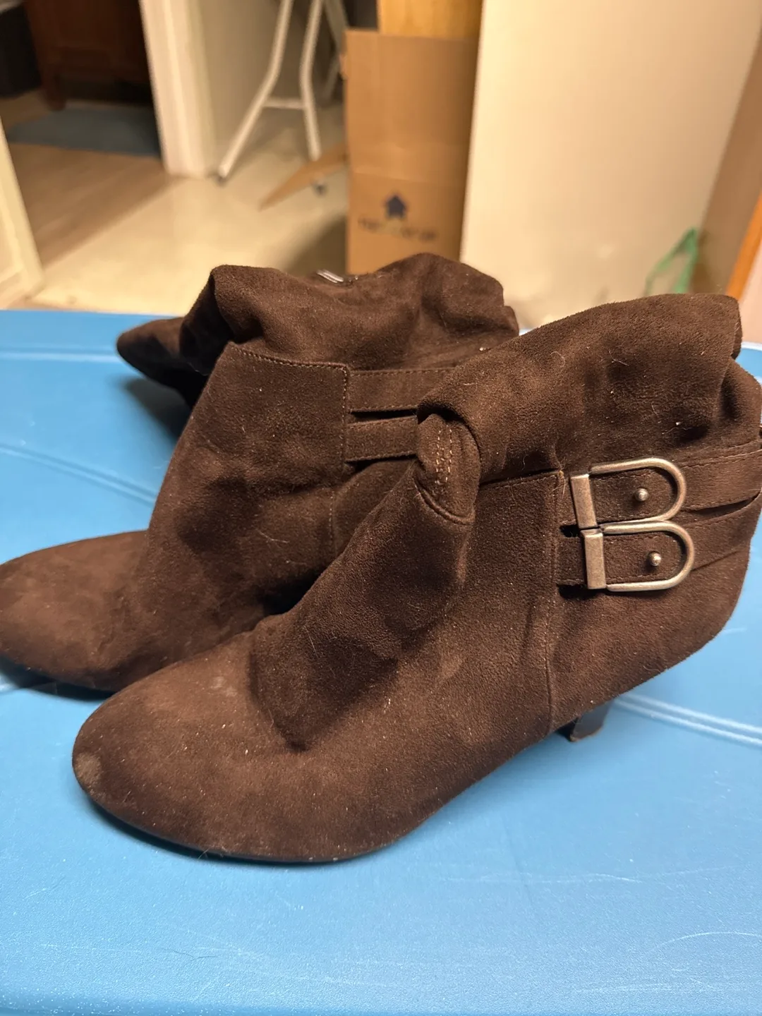 Brown  Boots thumbnail