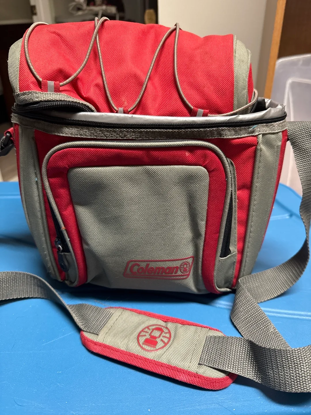 Coleman lunch Bag - Red & Grey thumbnail