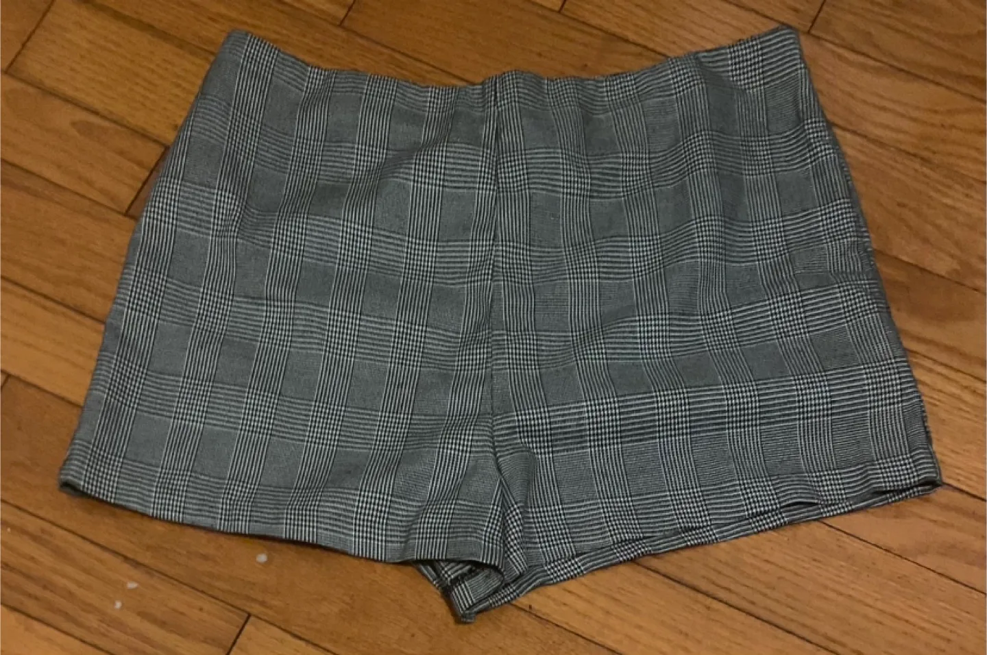 Women’s plaid shorts thumbnail