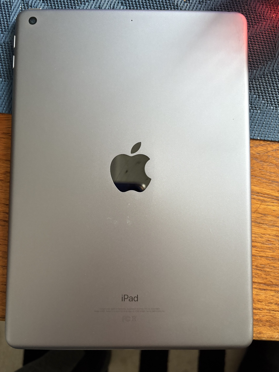 Apple iPad 6th Generation - 32GB - photo 3
