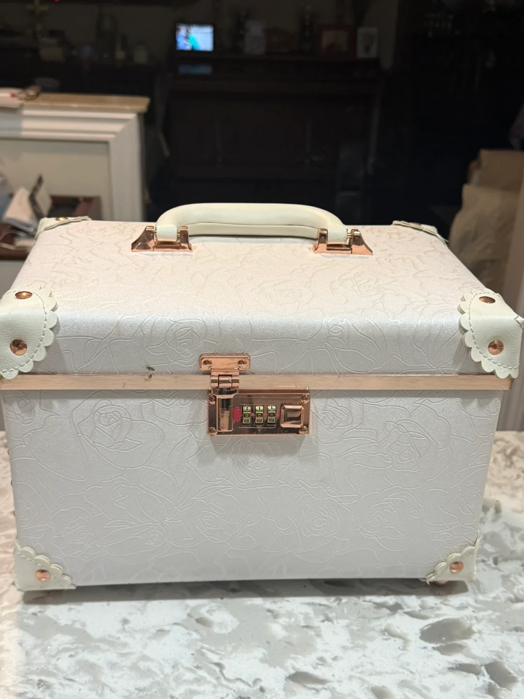 White & Rose Gold Jewelry/Cosmetic Box thumbnail