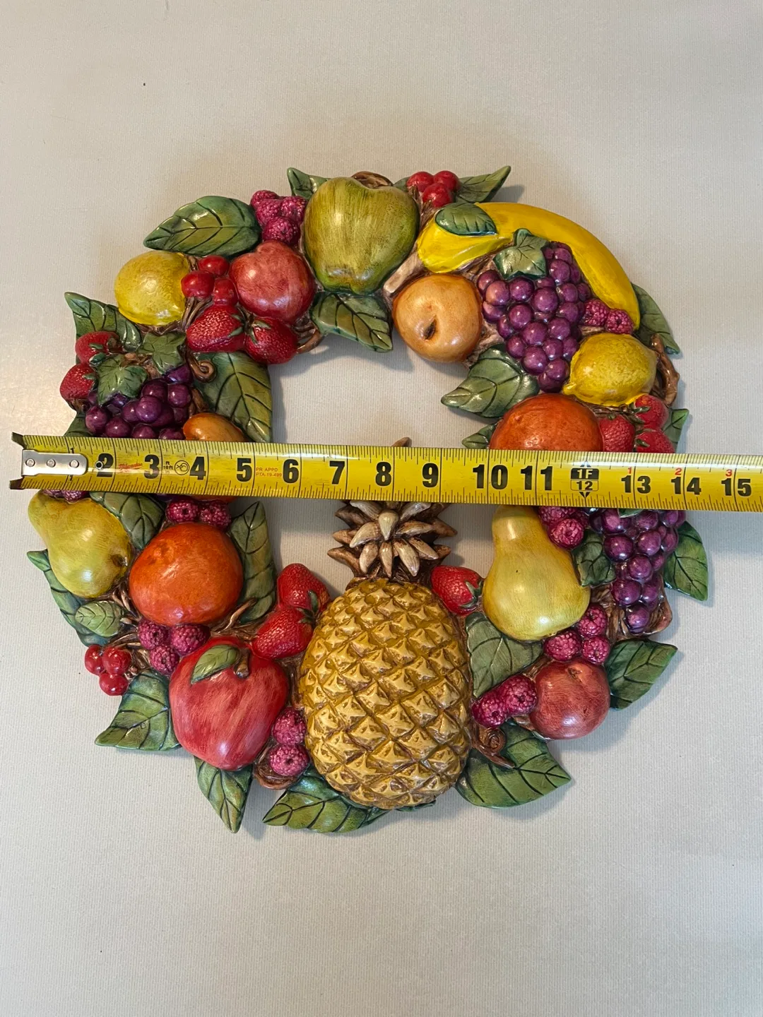 Wall Decor - Ceramic Fruit Wreath image indicator(2)