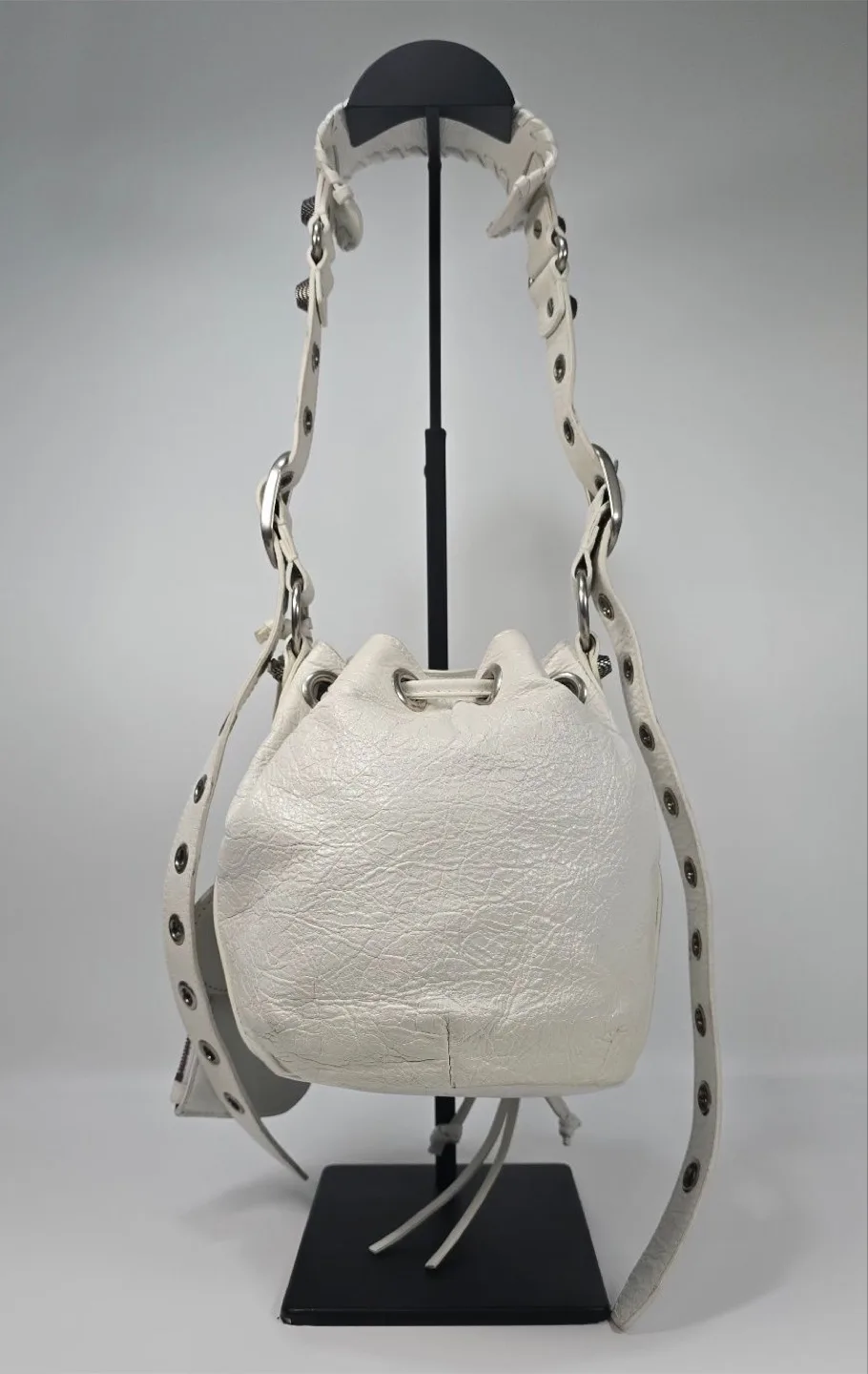 Balenciaga Le Cagole Mini Bucket Bag - White image indicator(2)