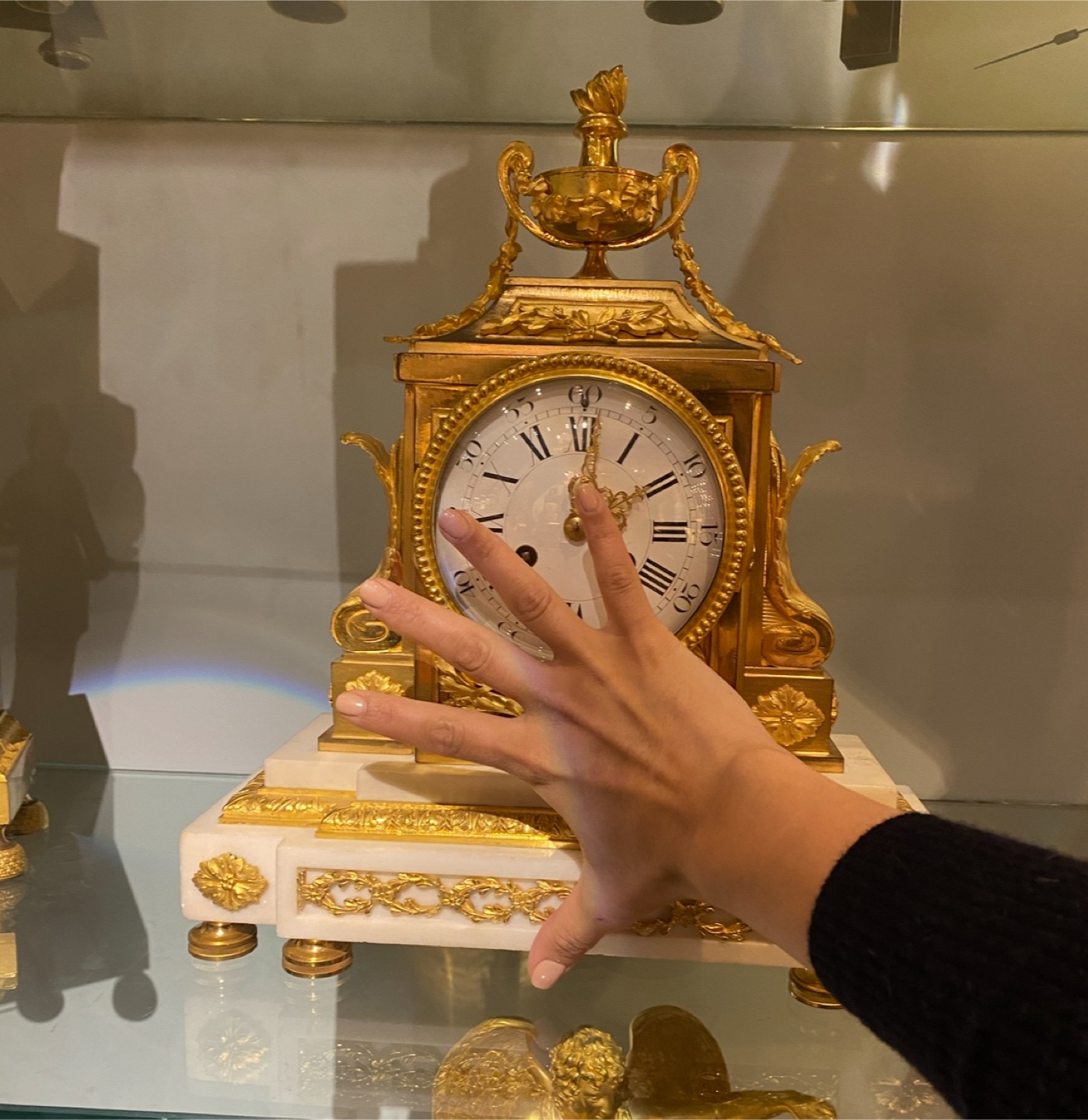 Antique Gold Ornate Clock - photo 2