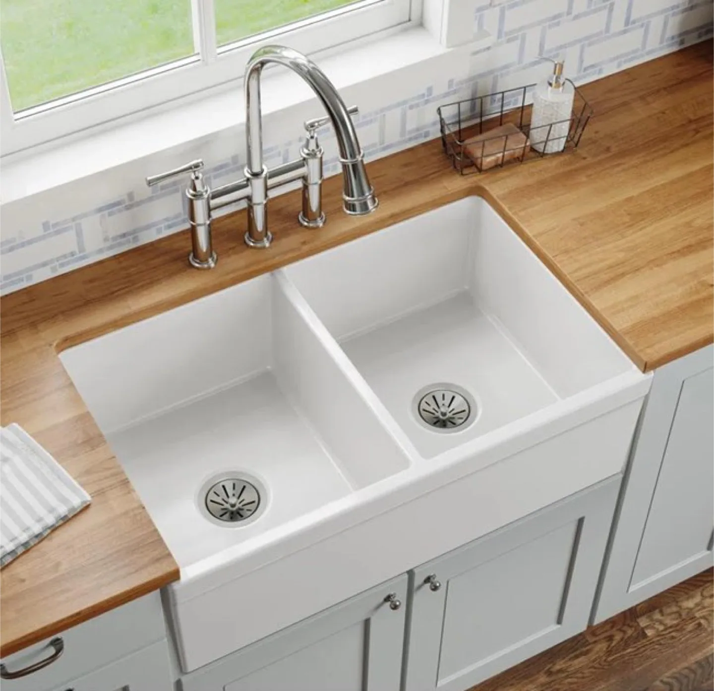 Brand New White Farmhouse Double Bowl Kitchen Sink thumbnail