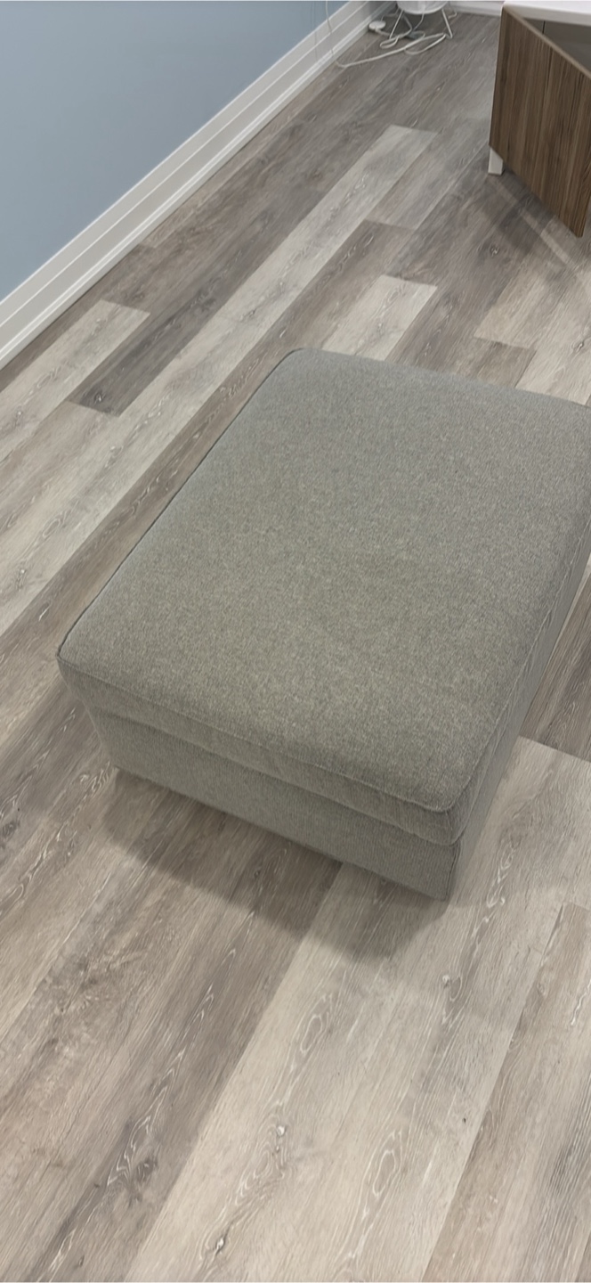 Kivik ottoman