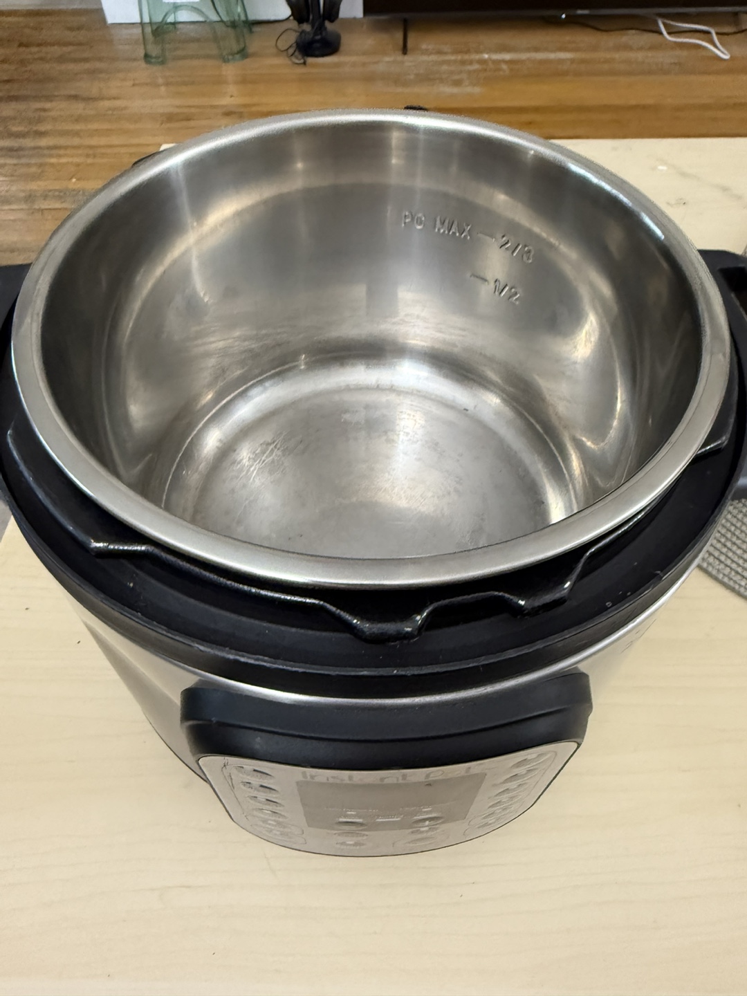 Instant Pot Duo 7-in-1 Electric Pressure Cooker - photo 4