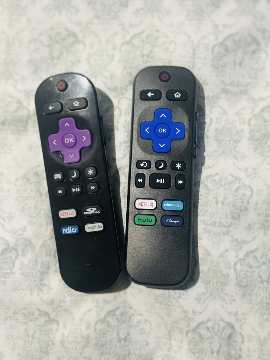 Sharp Roku TV 32" HD 720p - photo 4