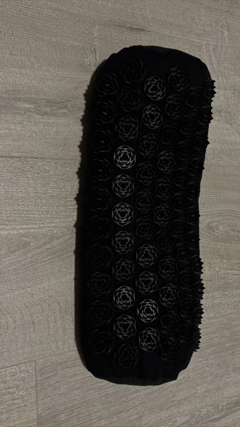 Acupressure Mat for Relaxation image indicator(4)