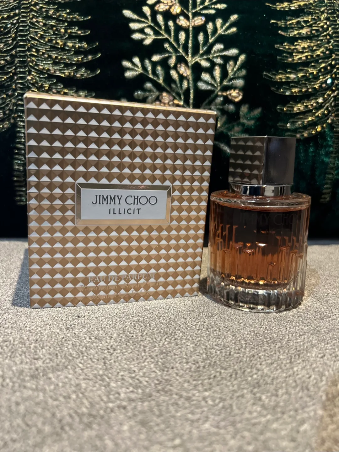 Jimmy Choo Illicit Eau de Parfum with Box image indicator(3)