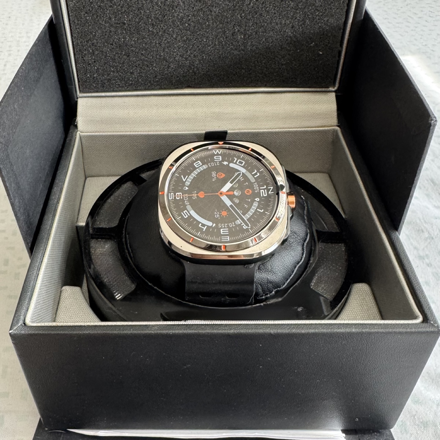 Watch Ultra (Galaxy) - photo 3