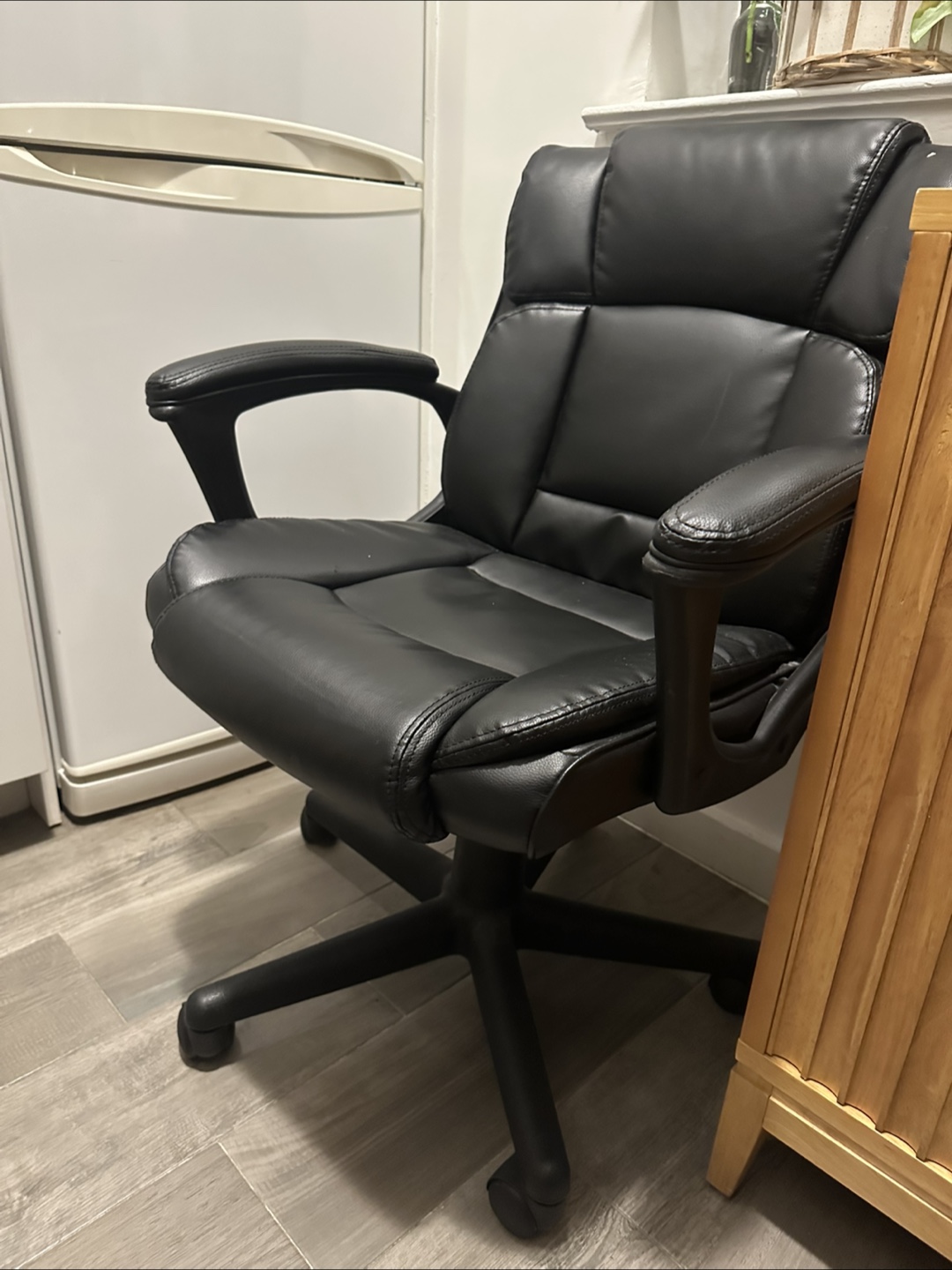 Black Leather Office Chair