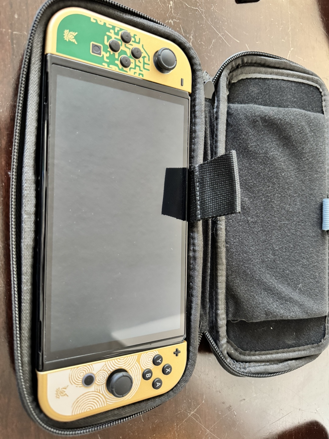 Nintendo Switch OLED Zelda Tears of the Kingdom Edition - photo 5