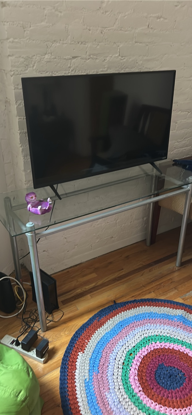 Glass Table/TV Stand
