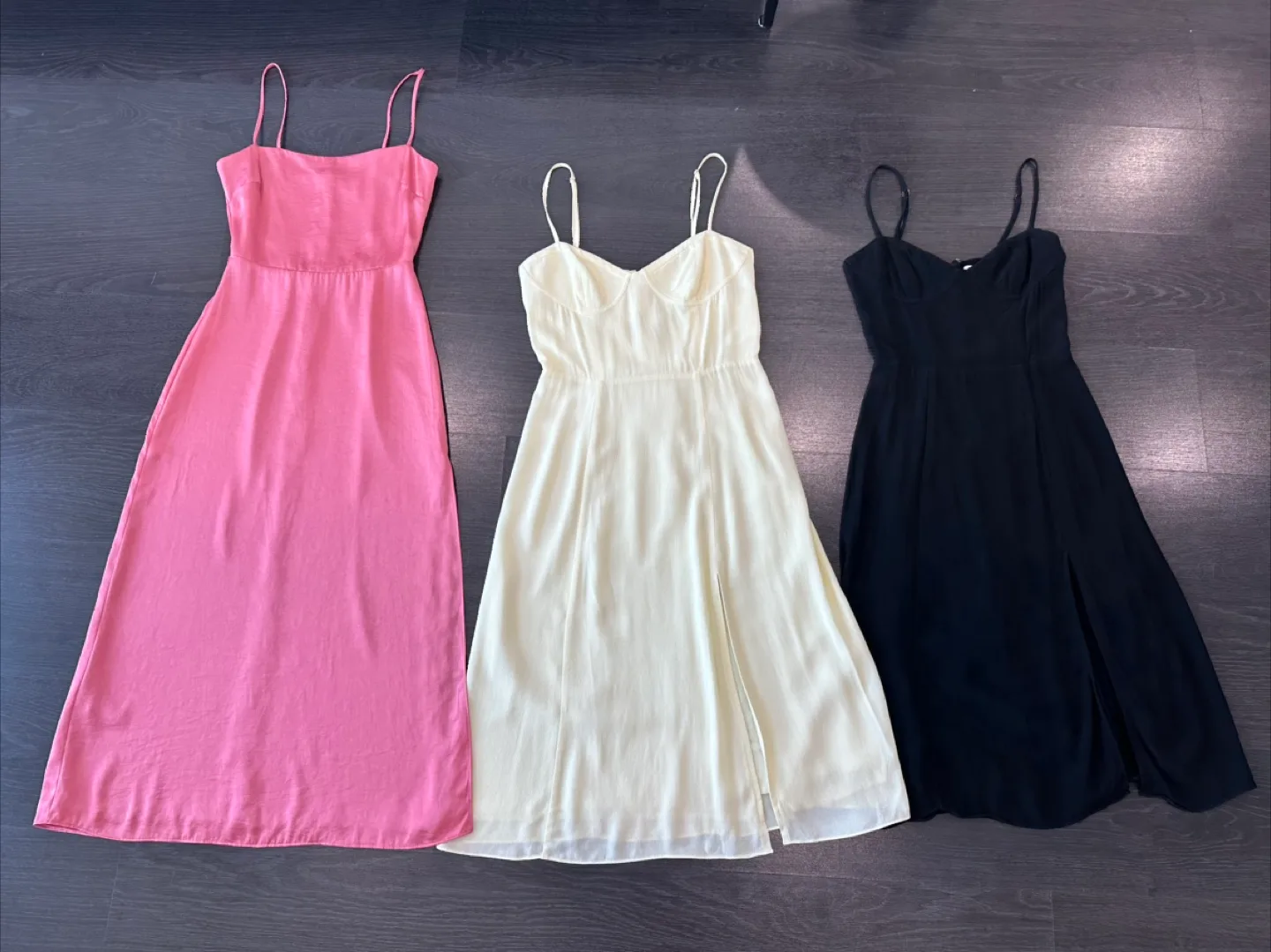 Aritzia Summer Dresses Size XS thumbnail