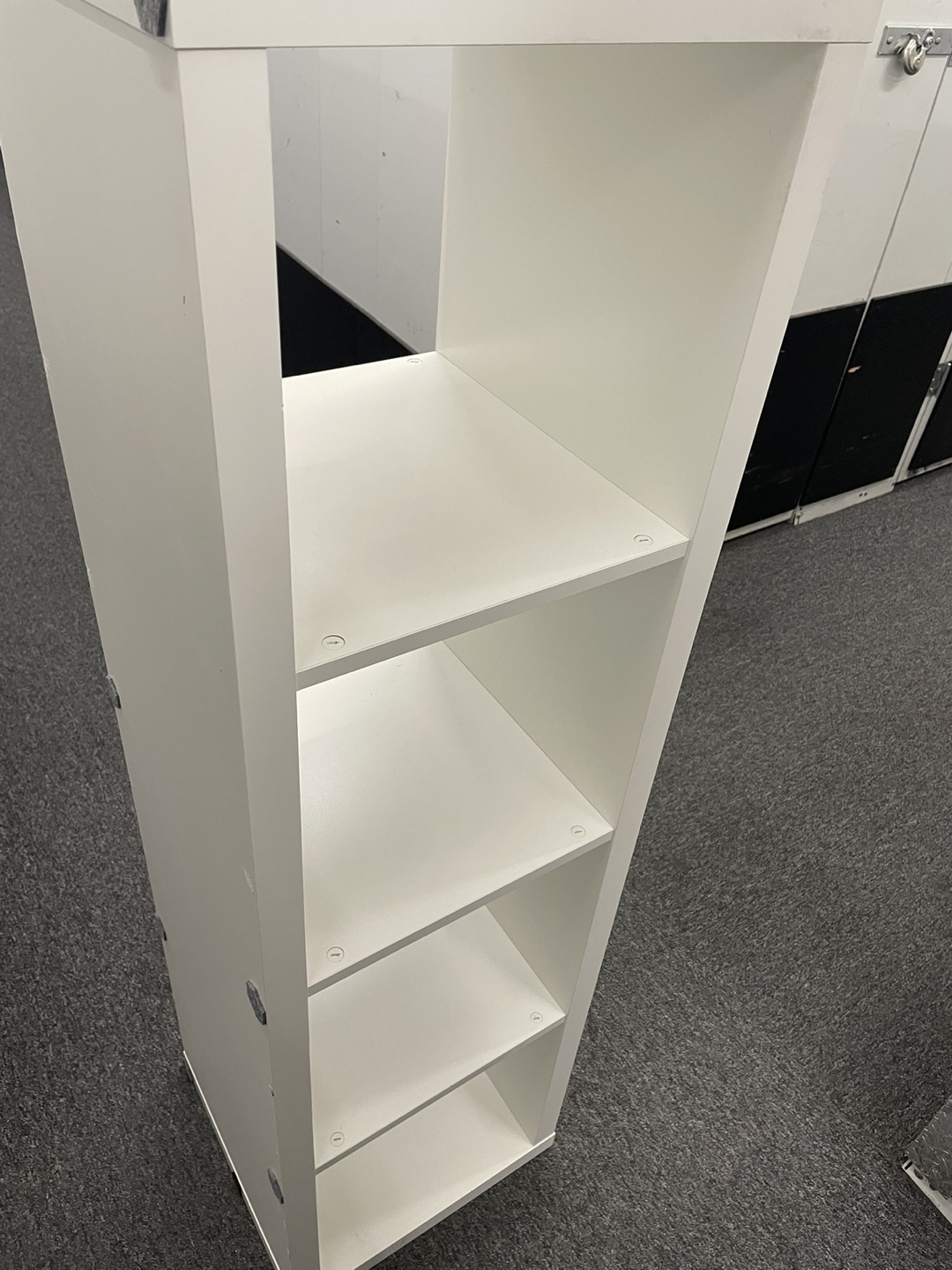White Shelf Unit #freecycle - photo 4