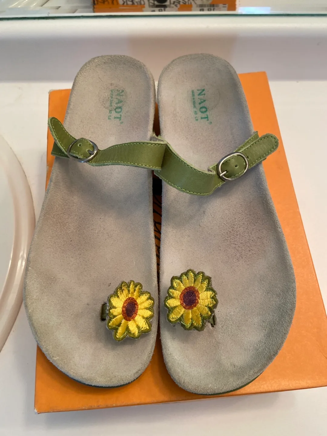 Naot Green Leather Sunflower Sandals - Size 40 thumbnail