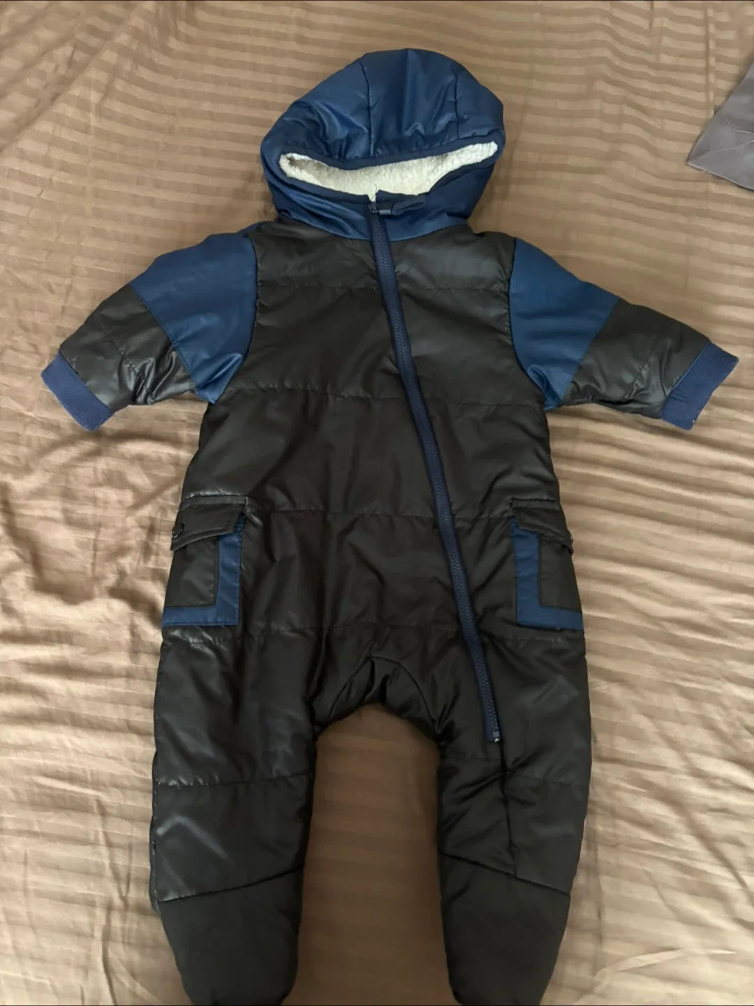 2 Baby snowsuits for $35 image indicator(4)