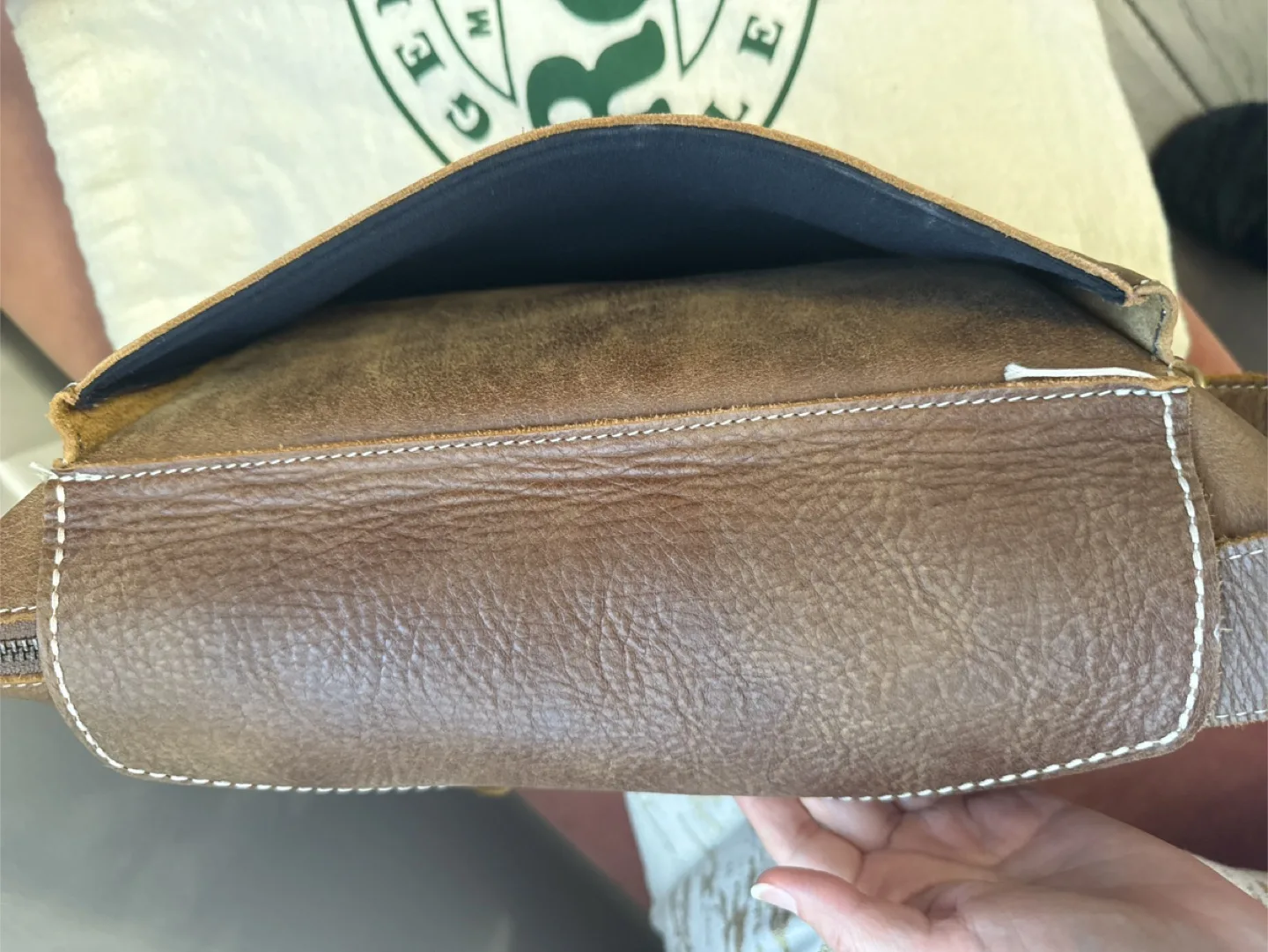 Roots Leather Satchel Bag/ work laptop school bag briefcase image indicator(4)