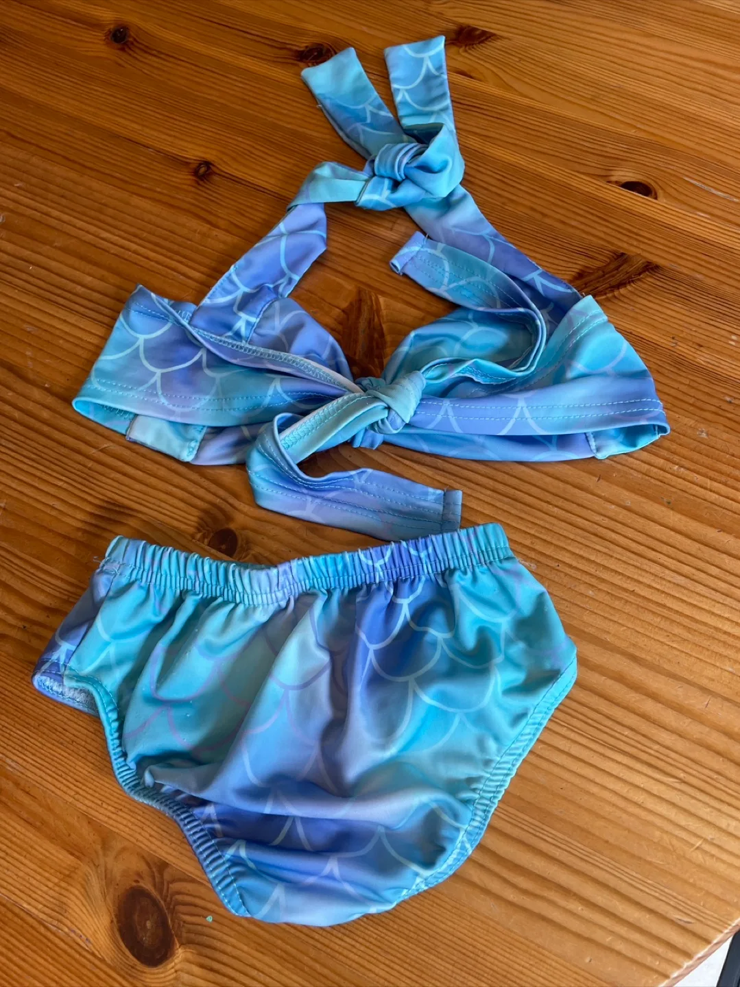 Mermaid Swimsuit - Size 6 image indicator(2)