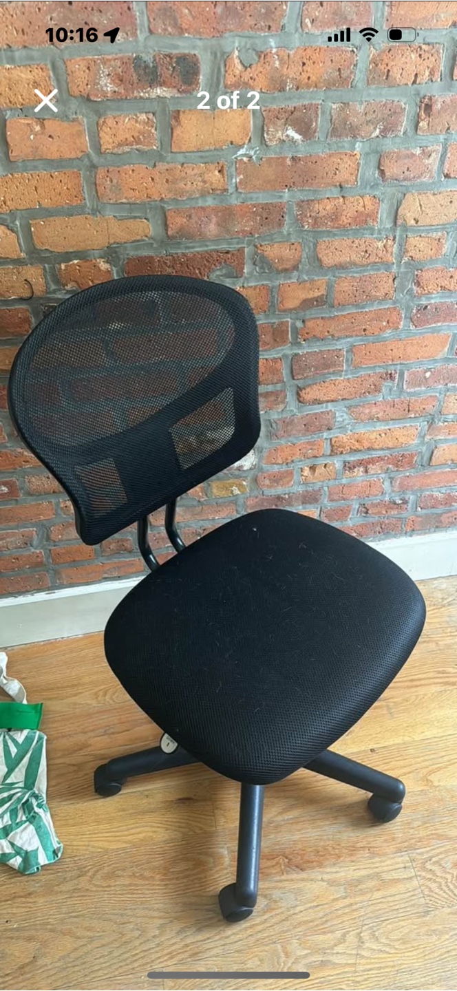Black Mesh Office Chair