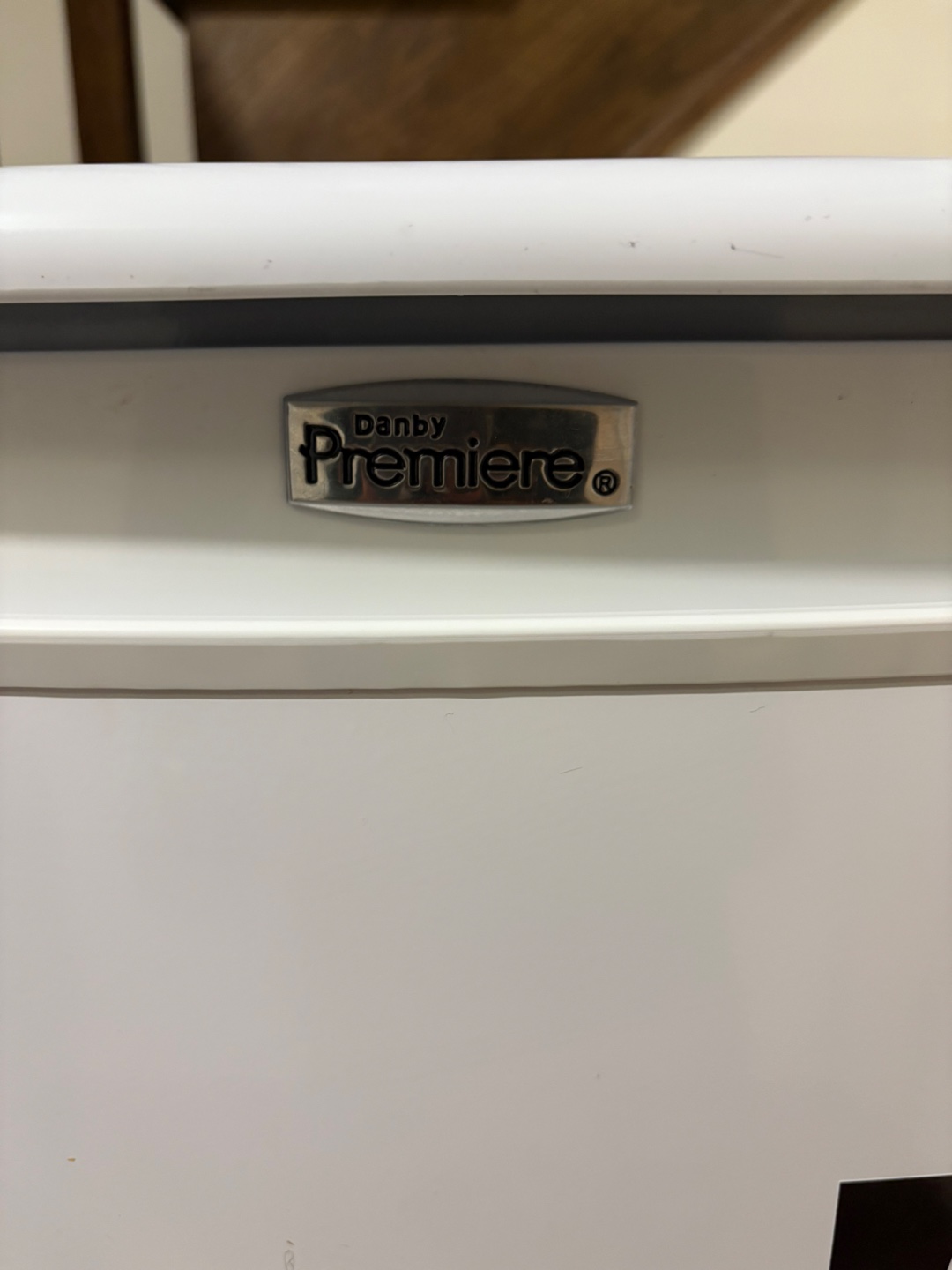 Danby Premiere Upright Freezer - White - photo 5