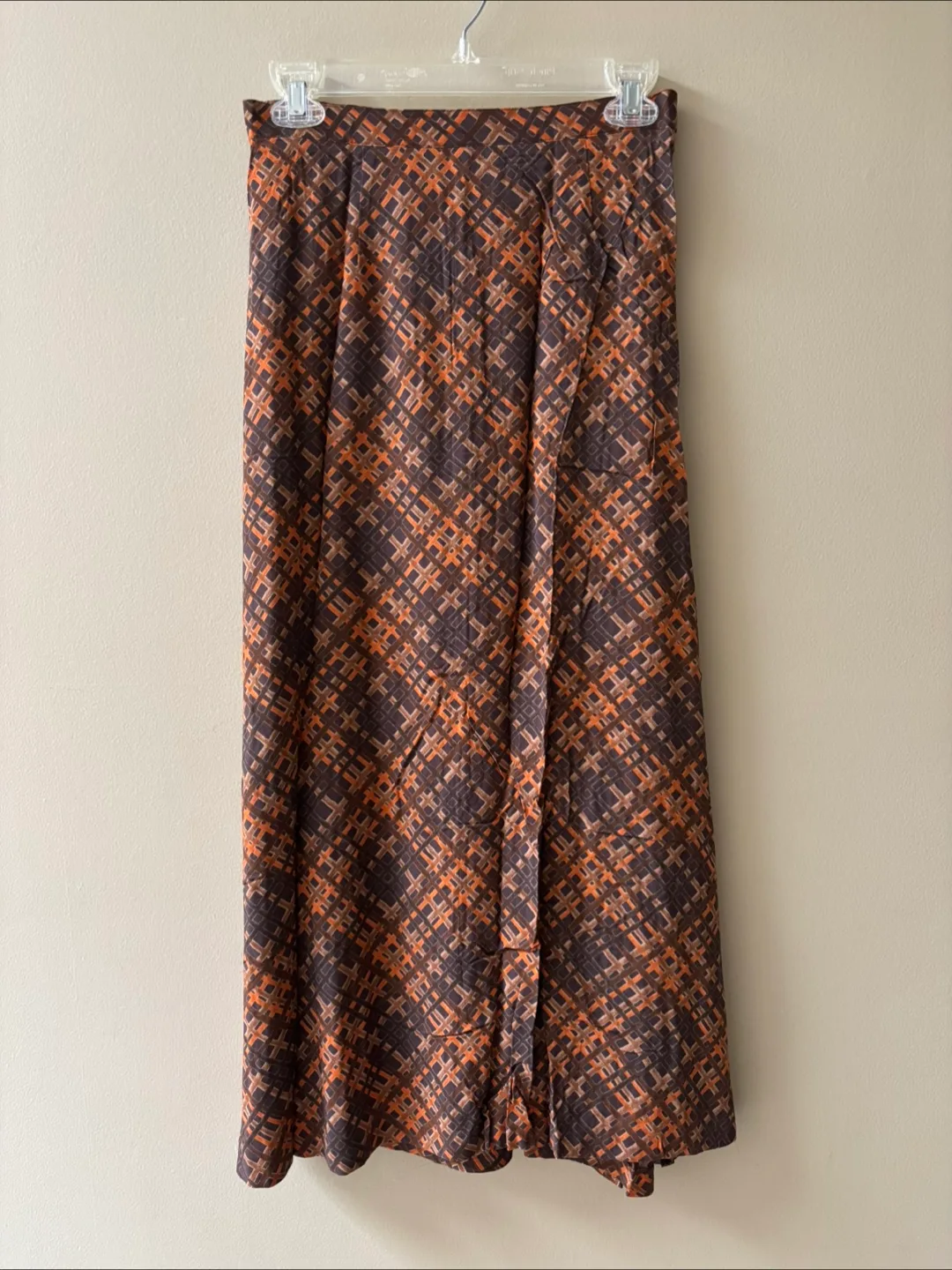 #freecycle Laura Rayonne Skirt - Size 6 thumbnail