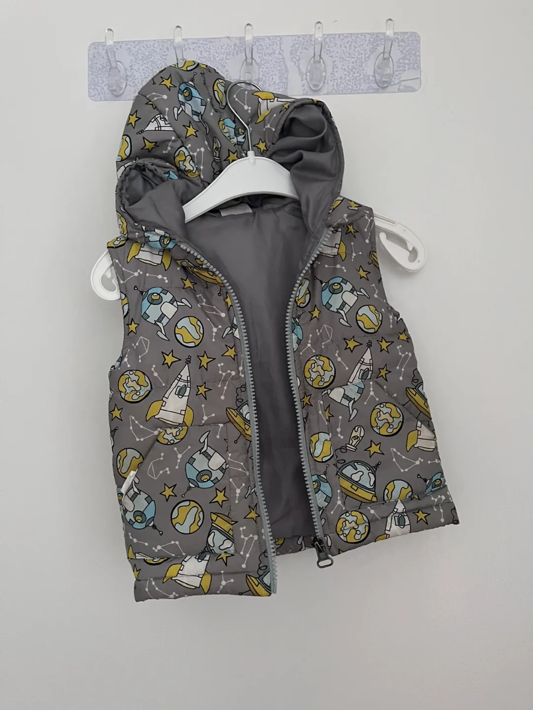 Kids' Grey Space Print Hooded Vest thumbnail