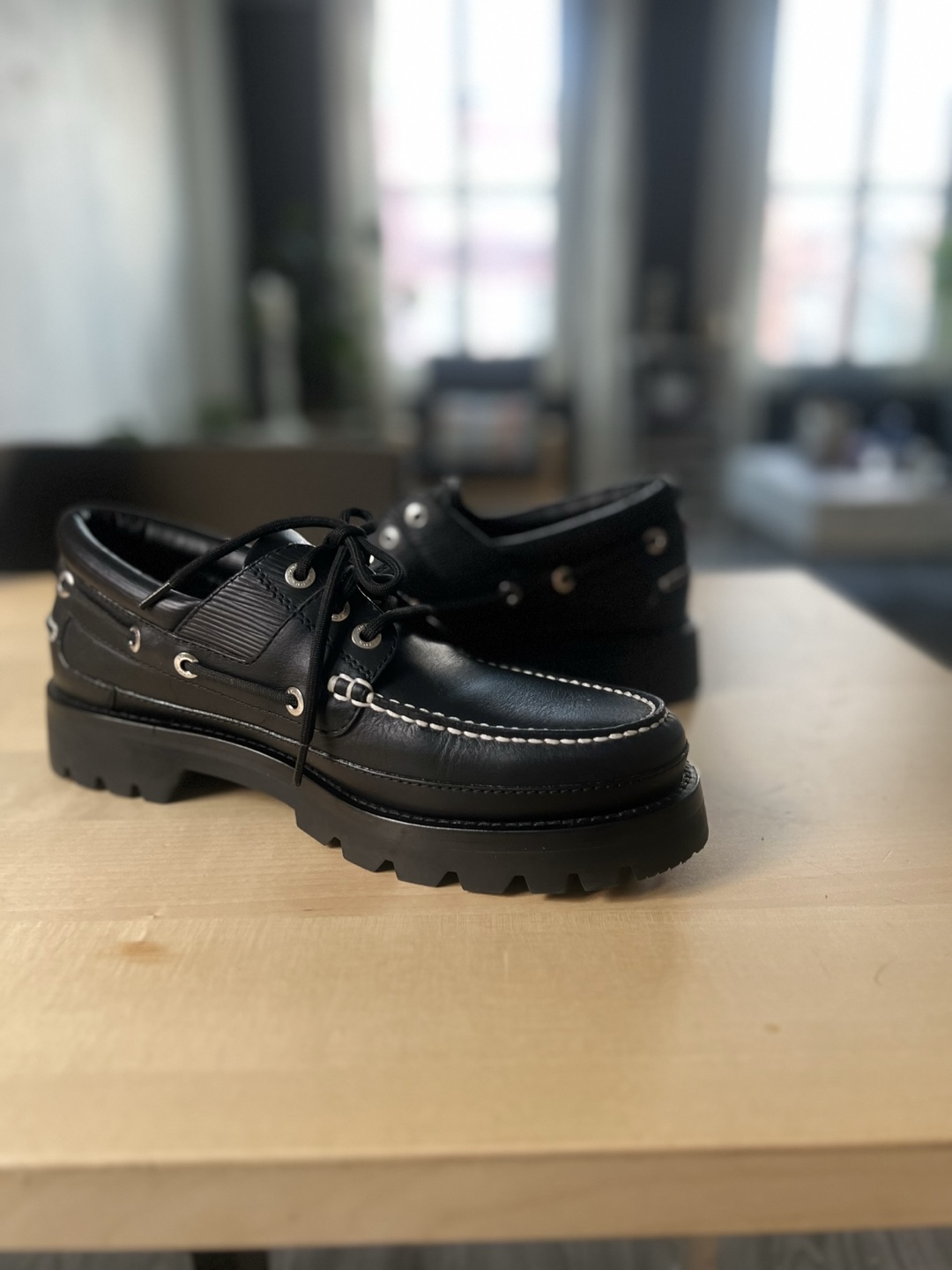 Louis Vuitton Black Leather Boat Shoes - photo 2