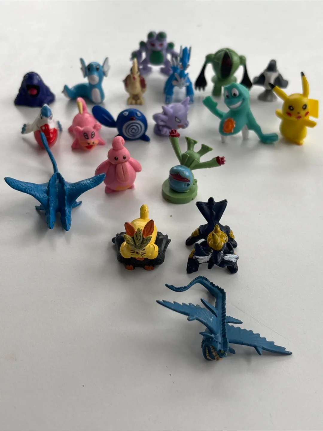 Pokemon Mini Figures Lot image indicator(2)