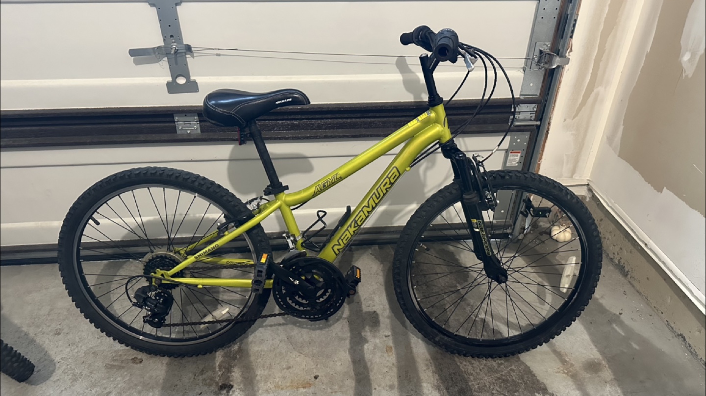 Nakamura 24” AGYL Bike - Great Condition!