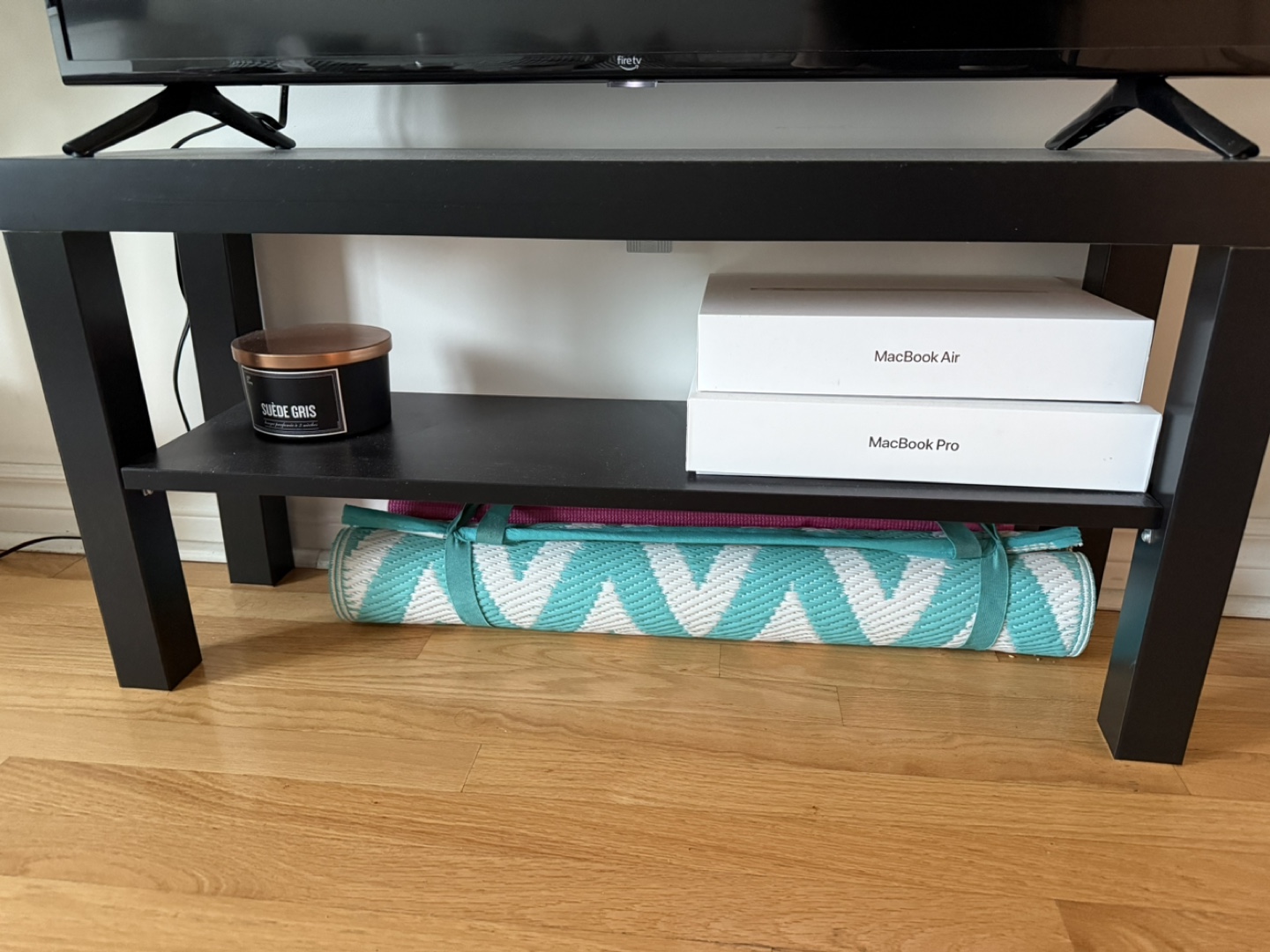 Tv stand